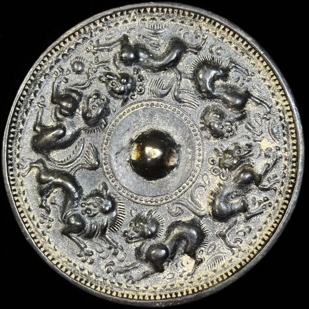 中国 銅鏡？深彫り 銅器 時代物 レア アンティーク 古物 詳細不明 中国 銅鏡？深彫り 銅器 時代物 レア アンティーク 古物 詳細不明