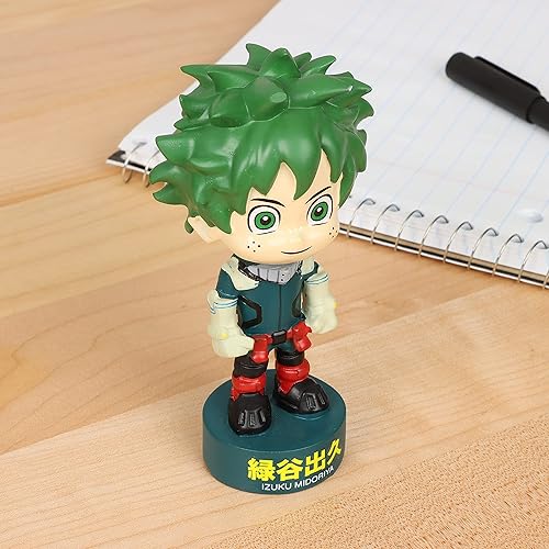 Miniatura 2 de My Hero Academia Class Deku Bobble Head  4.5 x 1.625 pulgadas  Con Izuku Midoriya como Deku  Decoración de oficina, habitación  Carga de resorte