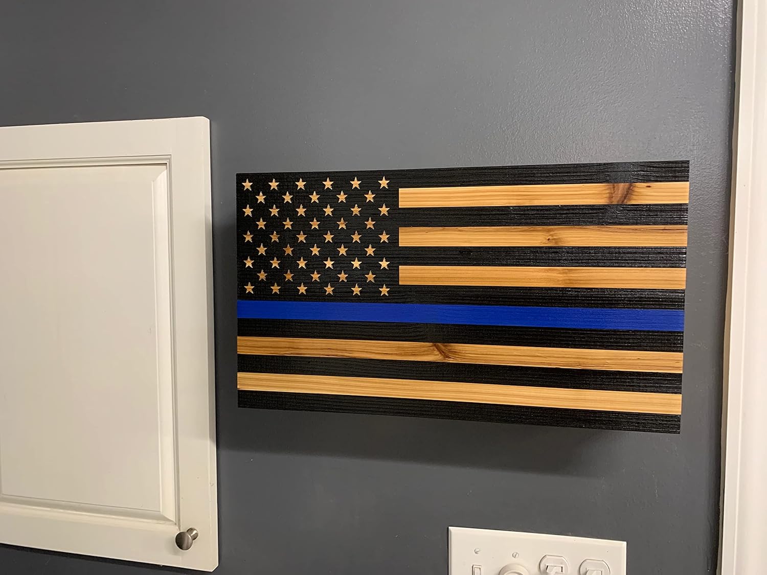 Bellewood Designs Blue Line American Flag Hidden Gun Storage, Customizable Thin Blue Line Concealment Flag for Police Officers and Law Enforcement Professionals