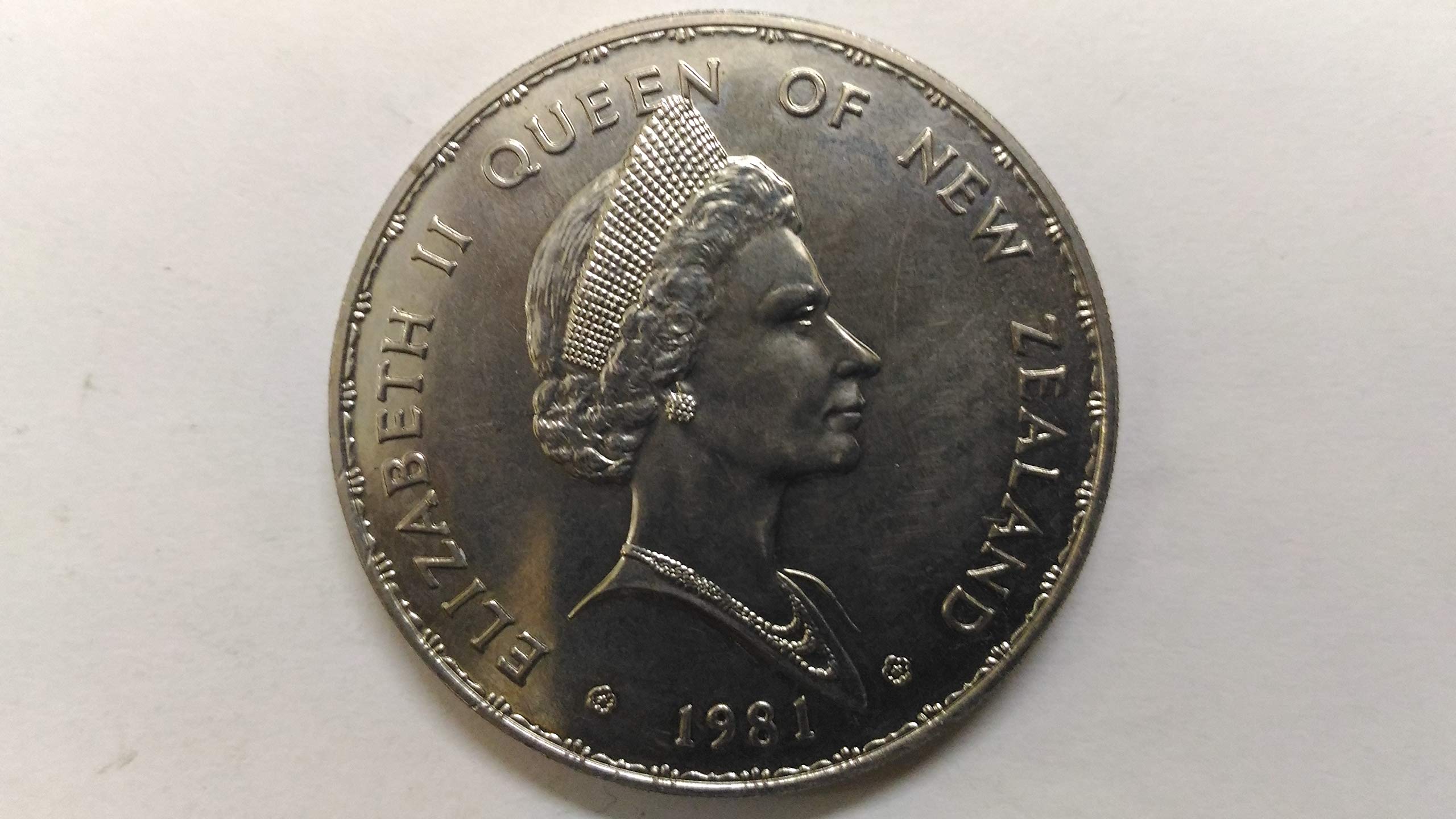 New Zealand 1 Dollar - Elizabeth II : Royal Visit 1981 Coin