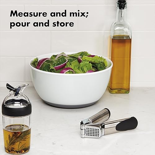 Miniatura 3 de OXO Good Grips - Molinillo de ensalada grande + paquete de coctelera de aderezo para ensaladas