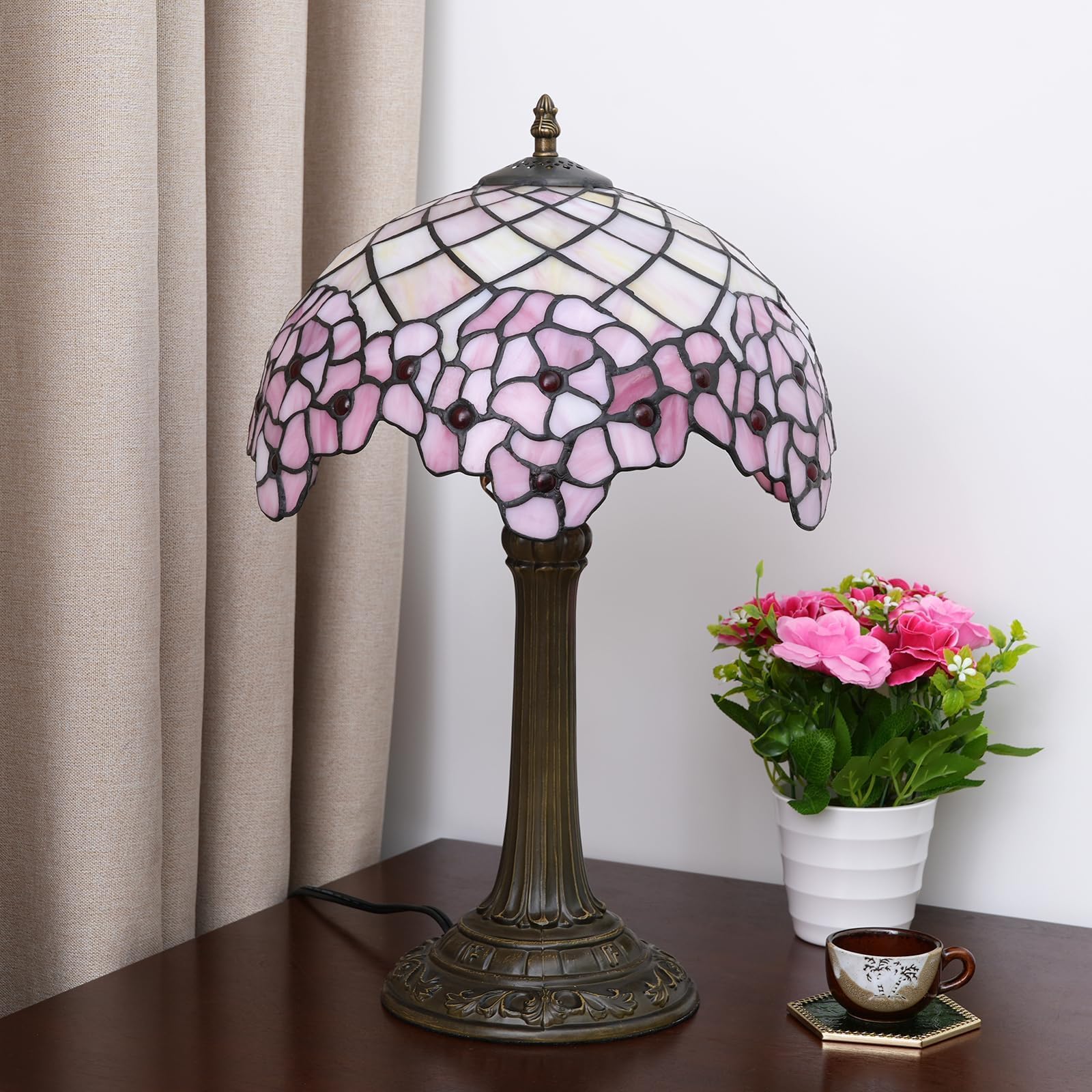 Tiffany lampe de table table de chevet chambre dortoir salon cuisine vitrail lampe beau cadeau de décoration de la maison mignon Sakura