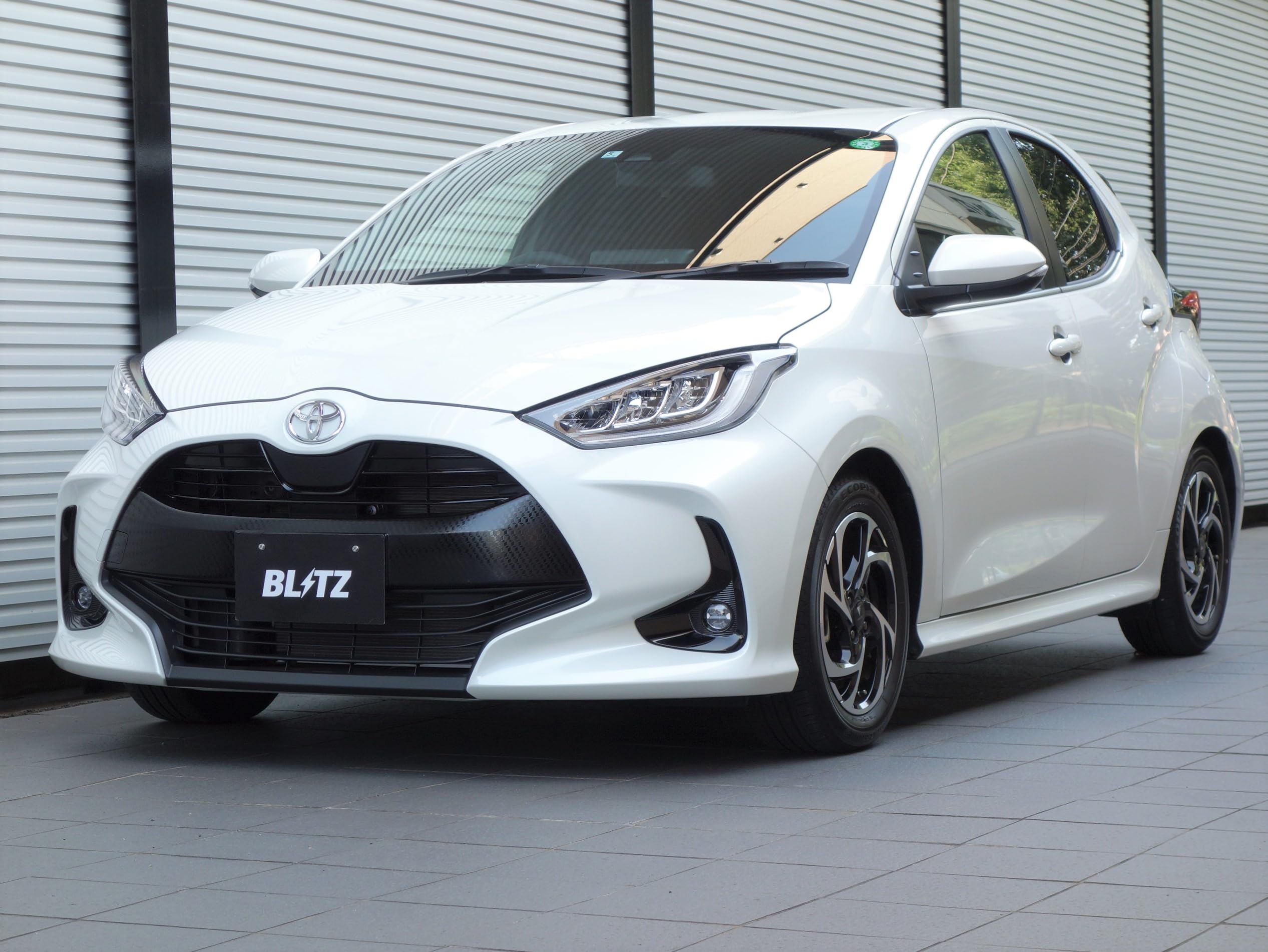 Amazon | BLITZ(ブリッツ) 車高調 レンチ付 ヤリス MXPA10