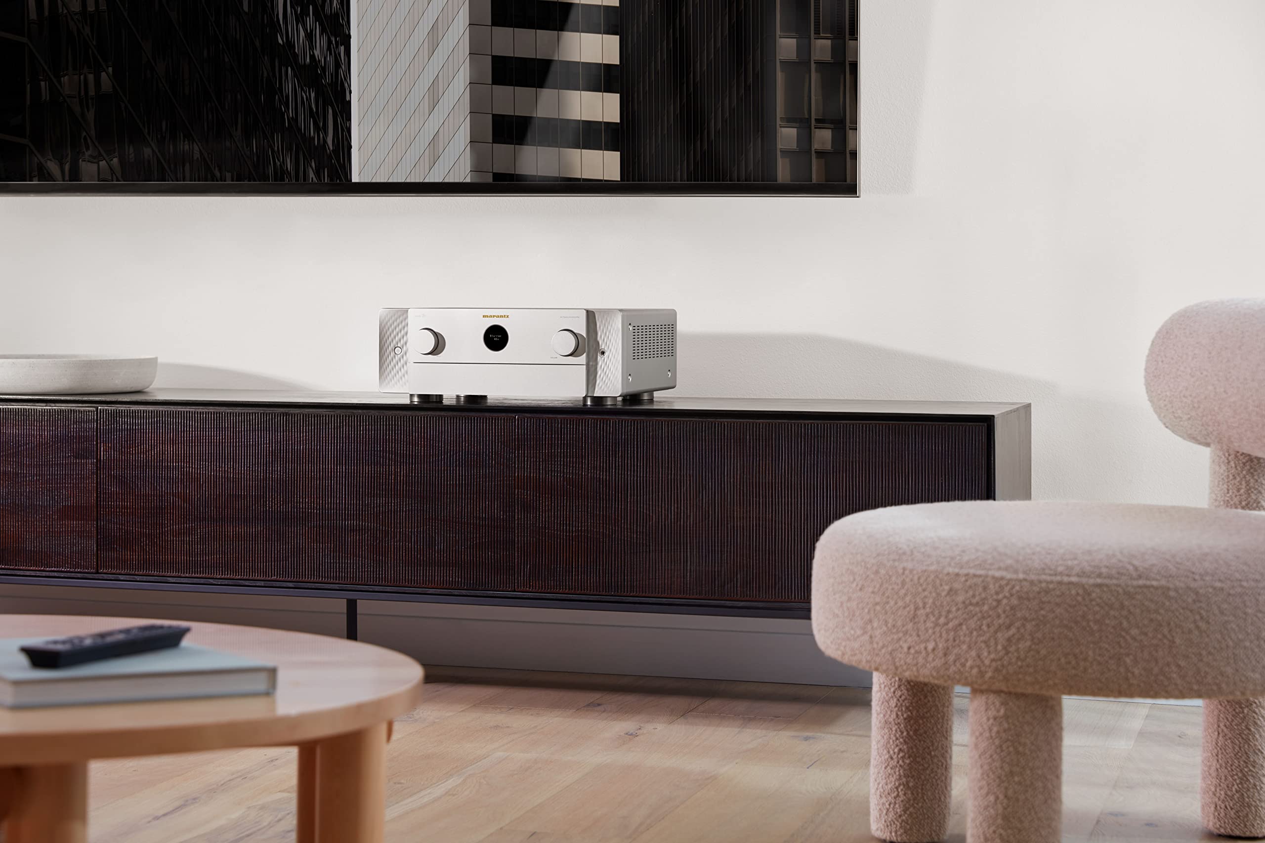 Marantz: Cinema 50 Receptor AV de 9.4 Canales - Plata/Oro
