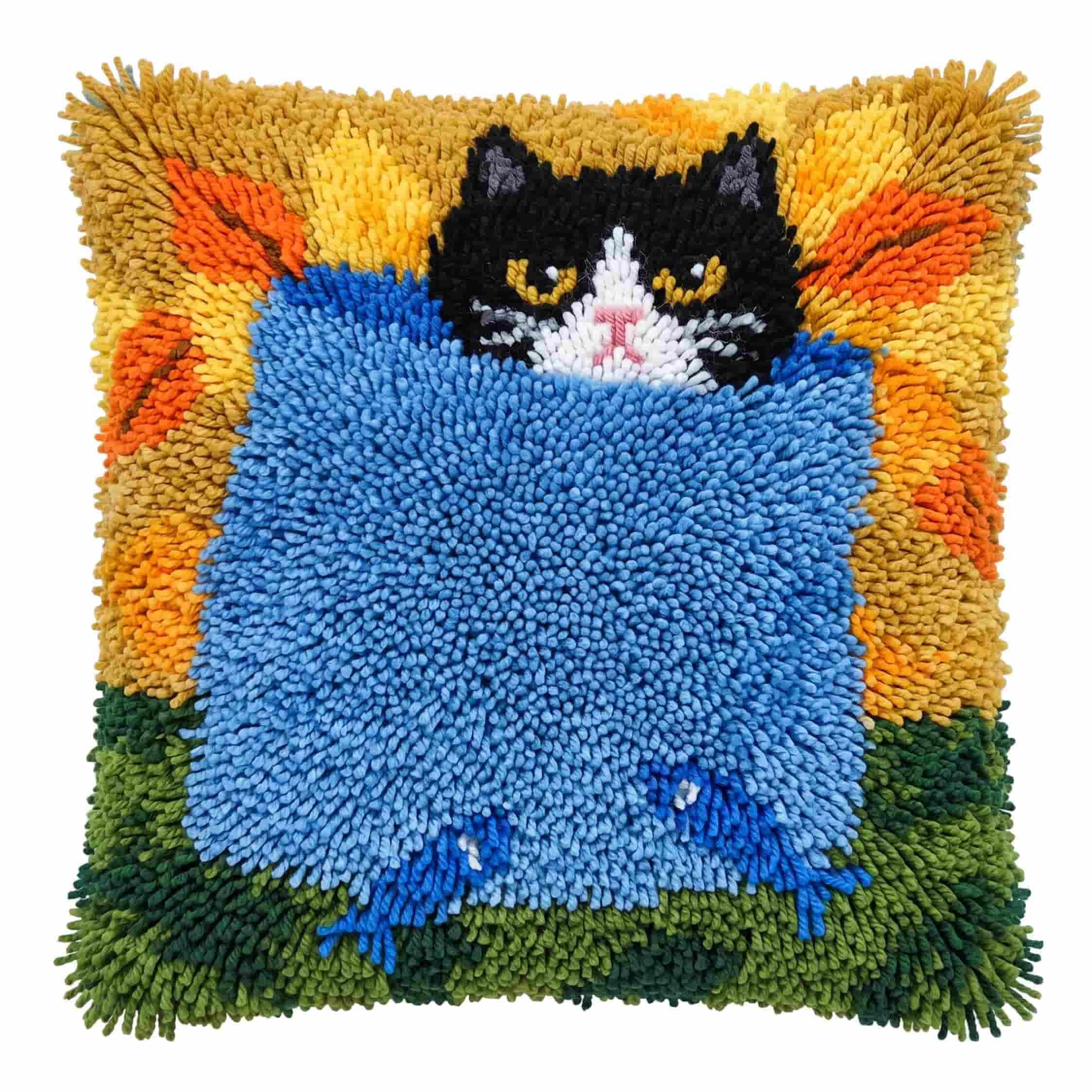 AxiangziK Latch Hook Pillow Kit Cat 43X43Cm