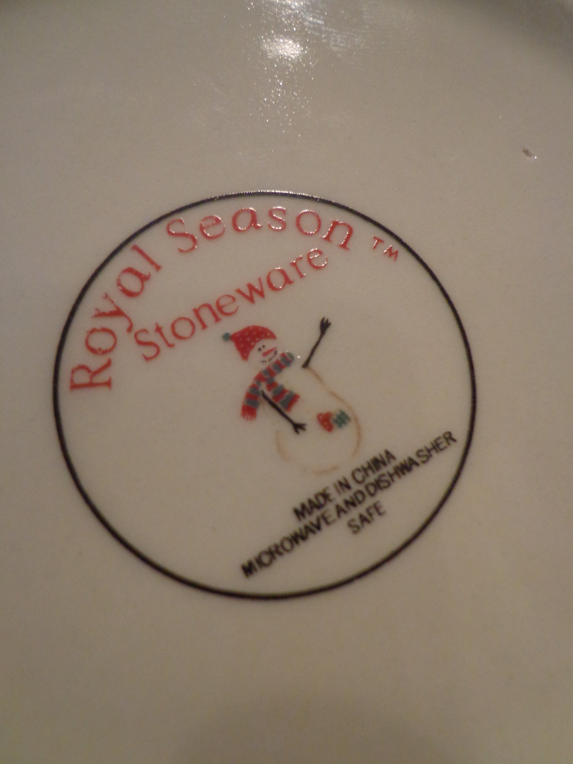   ⭐︎スノーマンプレート Amazon.com | Royal Seasons SNOWMAN Stoneware Plate Christmas