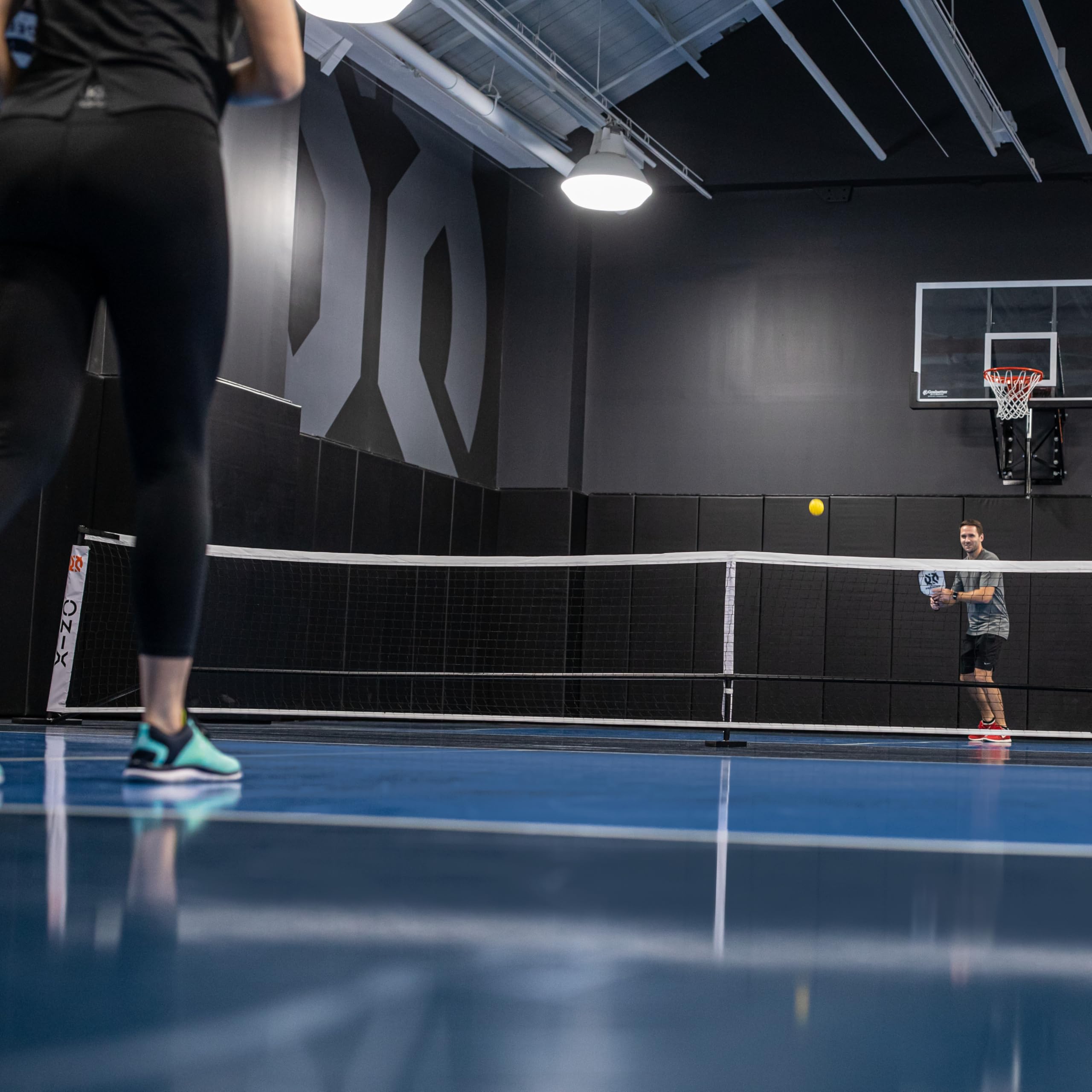 ONIX Pickleball Netz, 2-in-1 tragbares Netz und Übungsnetz-Set, inkl. Tragetasche mit Rollen, Weiß