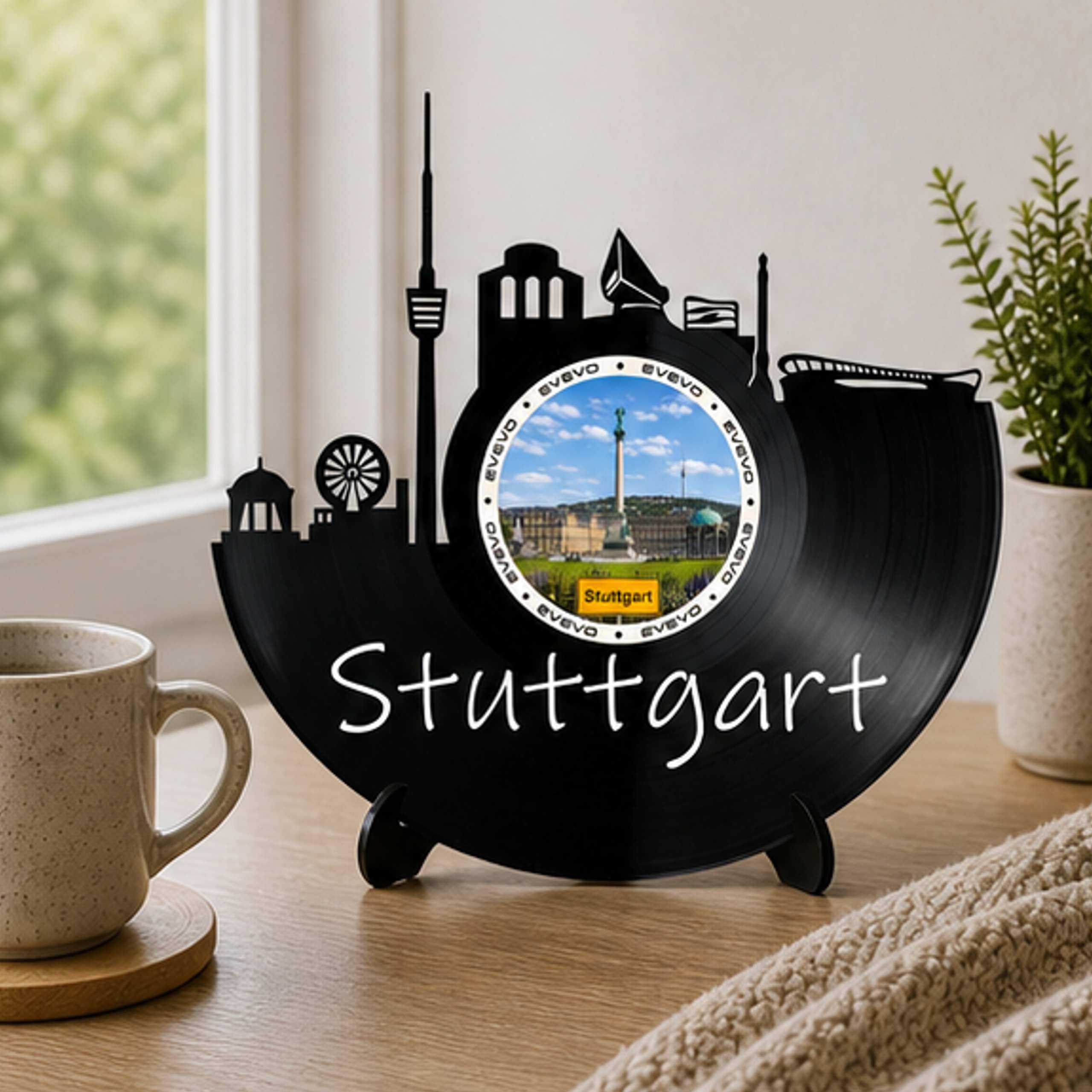 EVEVO Decorazione da parete in vinile di Stoccarda, skyline di Baden-Württemberg, regalo per i fan di Stoccarda, gli amanti del vecchio castello di caldaia D0053