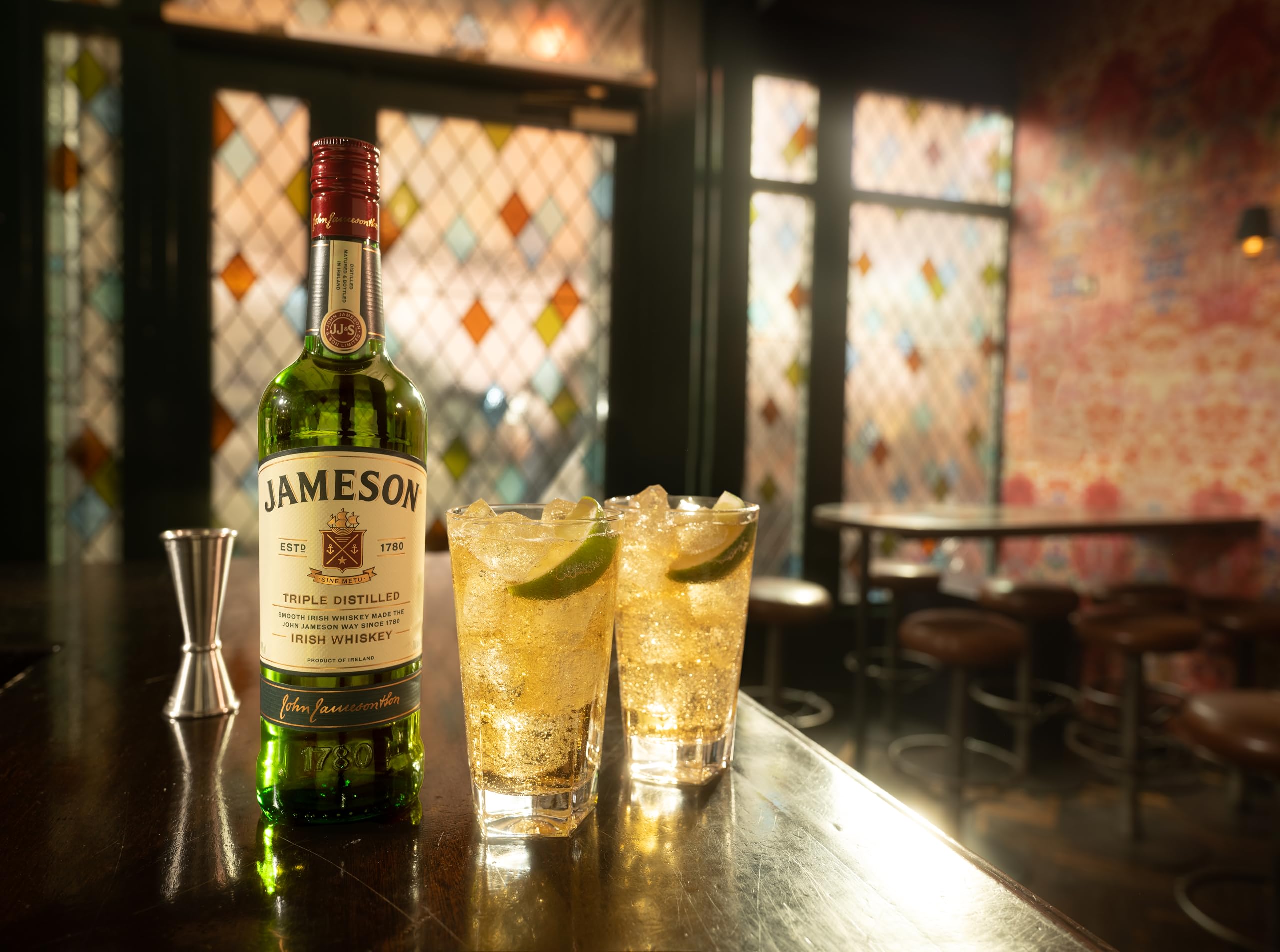 Jameson Irish Whiskey Original, Tripla Distillazione a Midleton, vol 40%, 100 CL