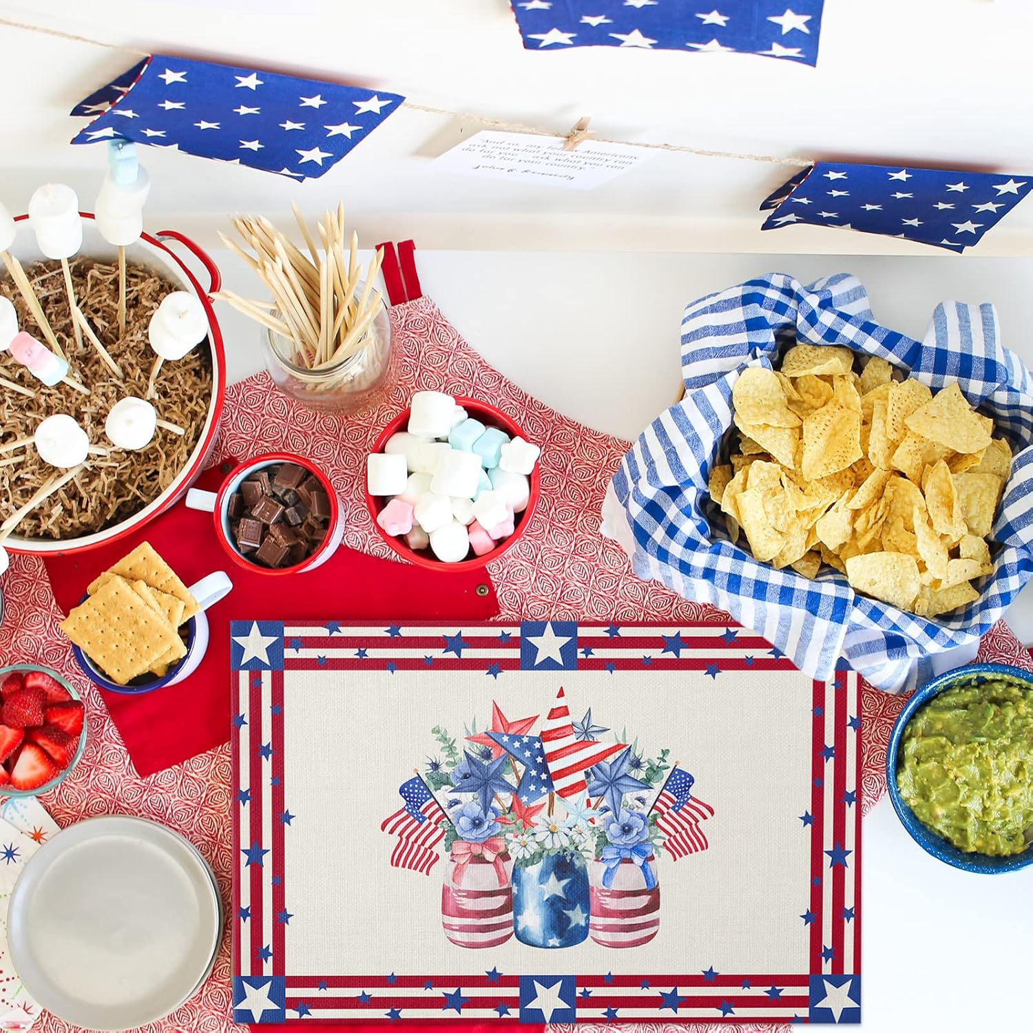 4th of July Independence Day Patriotic Placemats US Flag Blue Floral Table Mats for Dining Table Stripes Poppy Farmhouse Retro Non-Slip Washable Heat Resistant Table Mats Set of 6