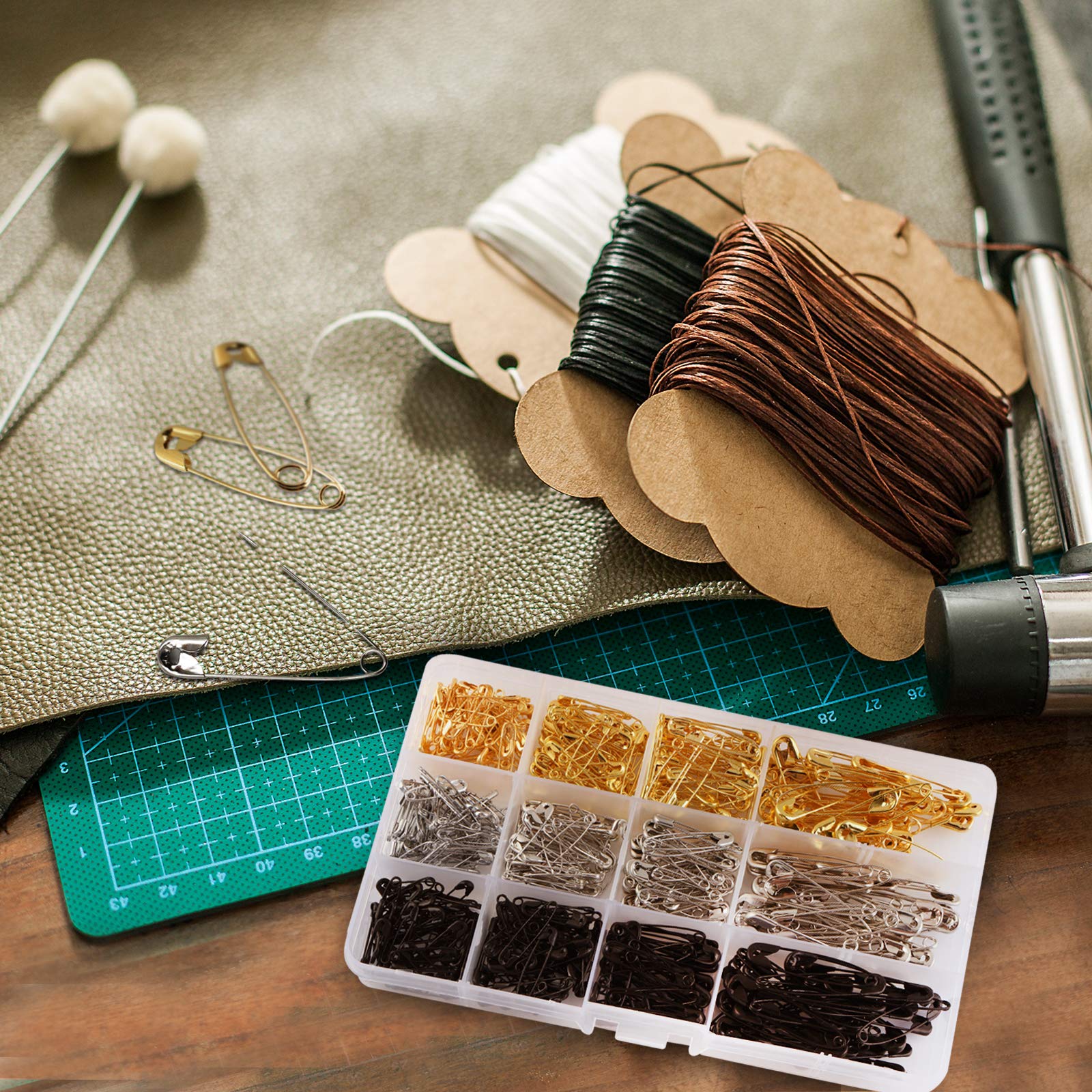 Sicherheitsnadeln in Silber, Schwarz, Gold, 4 Größen, sortiert für Kleidung, Kunst, Handwerk, Nähen, Schmuckherstellung, Zuhause, Büro, mit Aufbewahrungsbox, 540 Stück