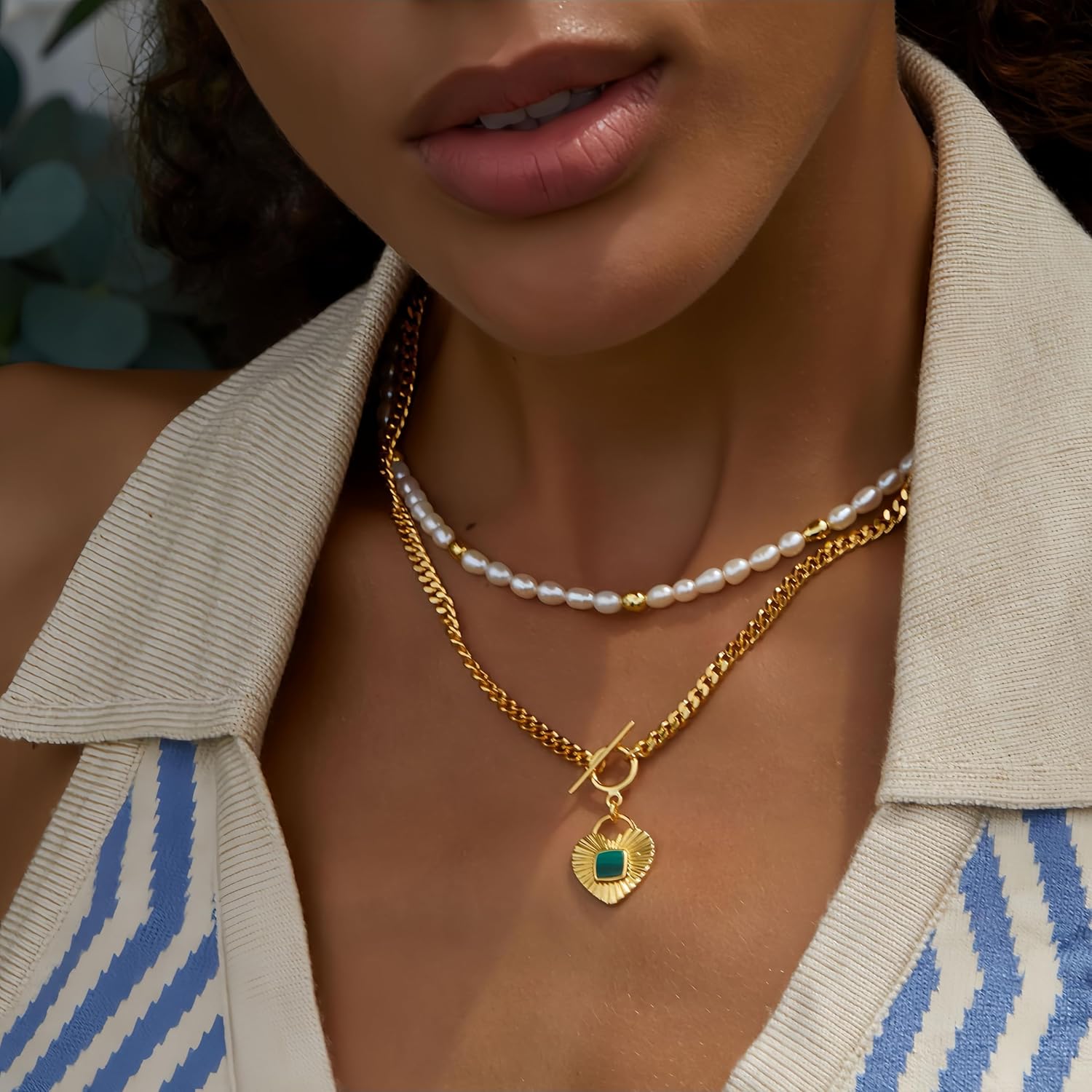 Toggle Heart Necklace for Women Gold Heart Necklace Sunburst Heart Necklace Chunky Gold Cuban Chain Necklace Green Crystal Heart Charm Necklace Heart Toggle Necklace Fashion Jewelry - Image 5