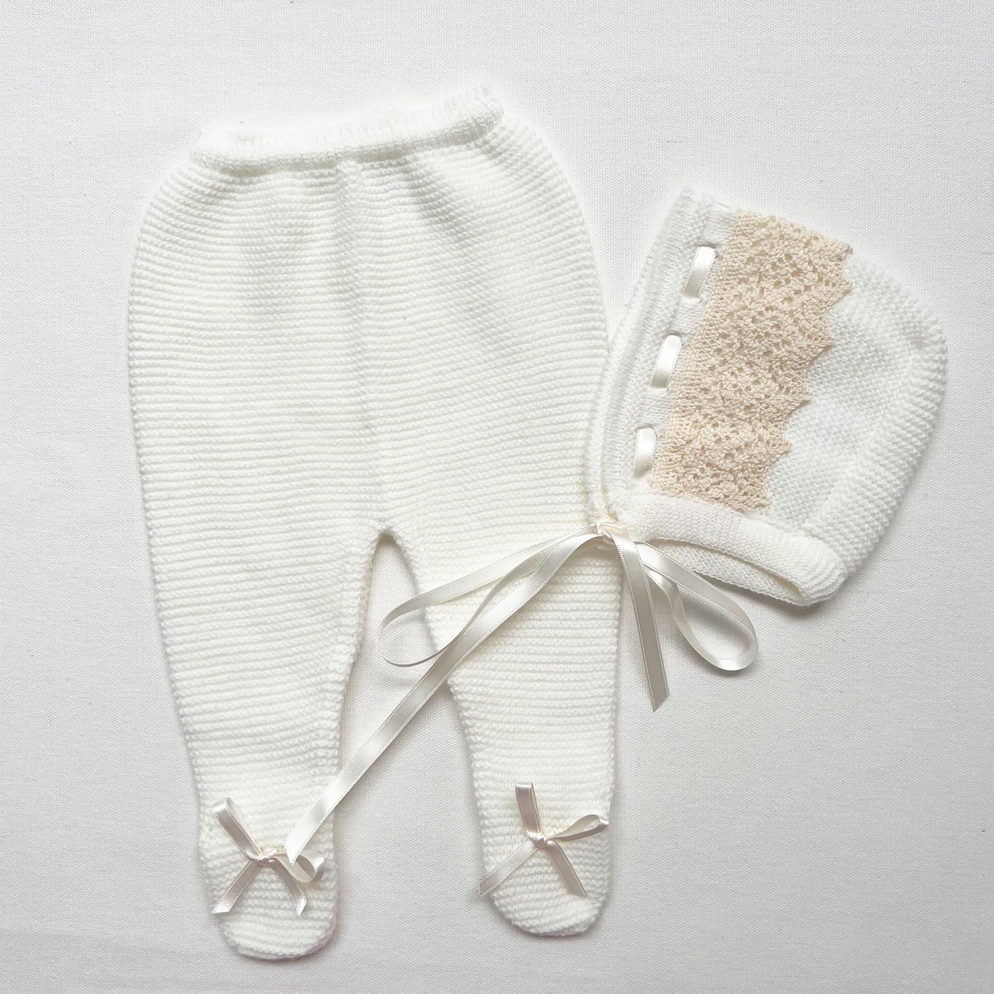Conjunto de ropa de punto para recién nacido, elegante para llegar a casa con encaje y cintas - beige - recién nacido