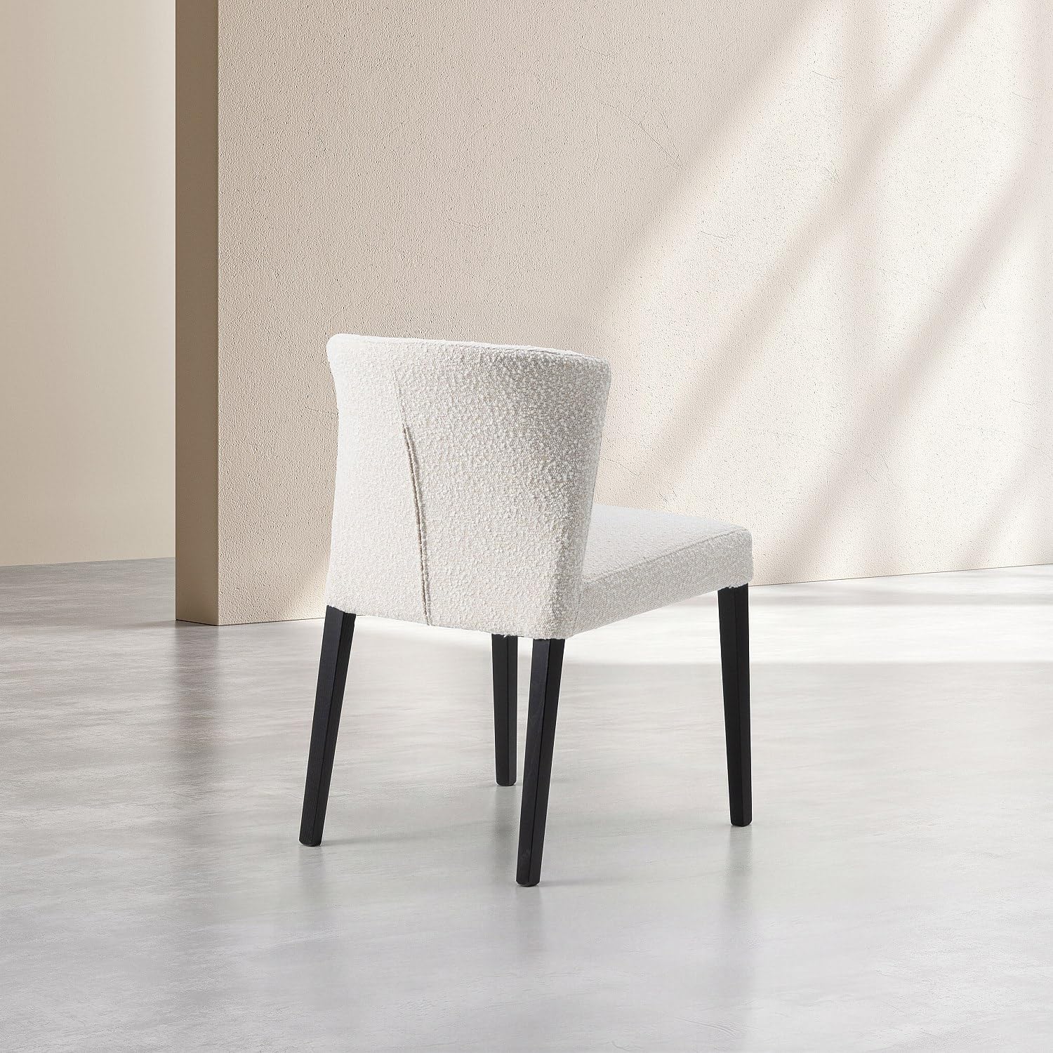 Habitat - Lot de 2 chaises en Tissu Bouclette et chêne Massif Noir - Crème Valentina