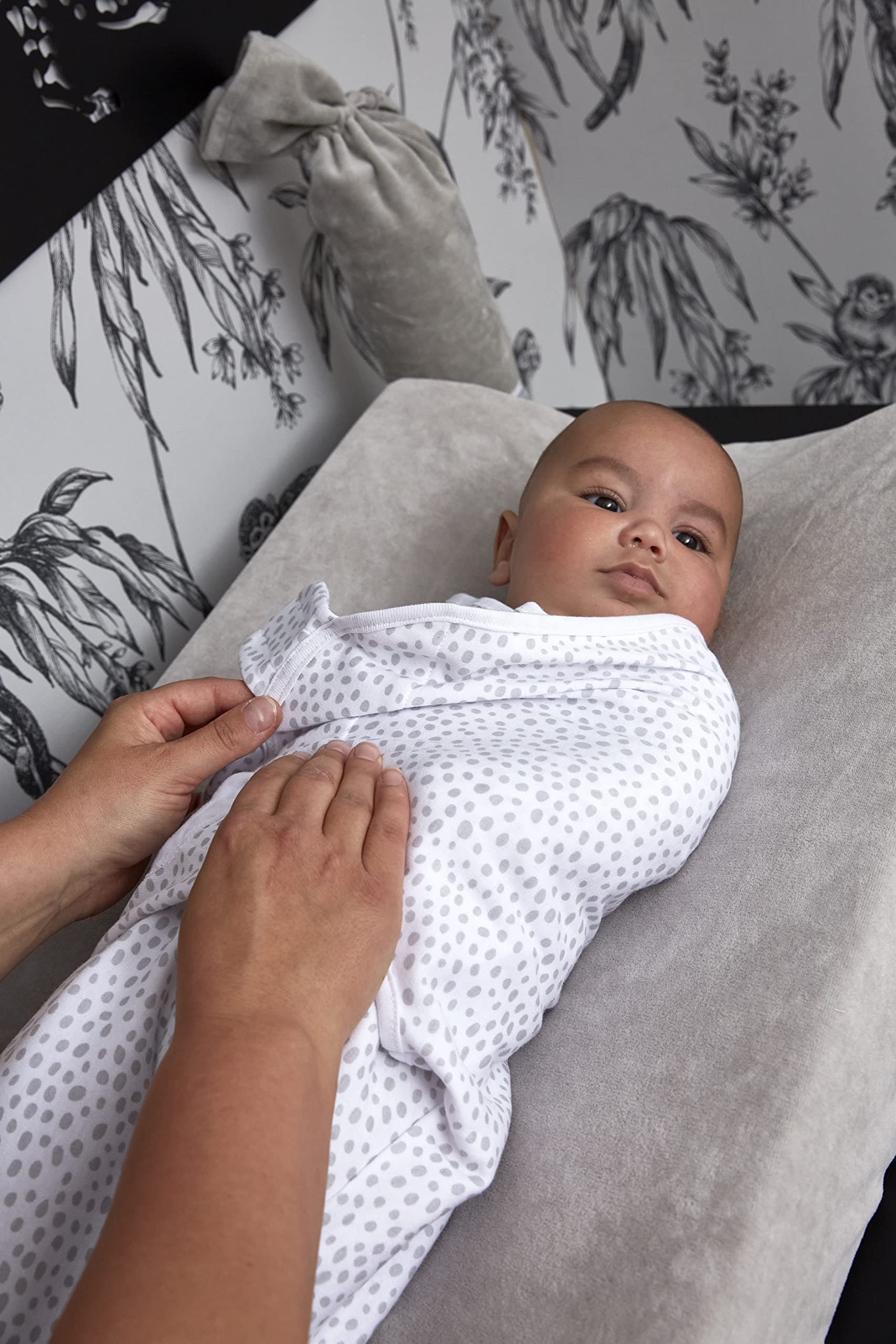 Meyco Baby Branches Swaddle Bag - 100% Cotton For Newborns 0-3 Months (Sand Color)
