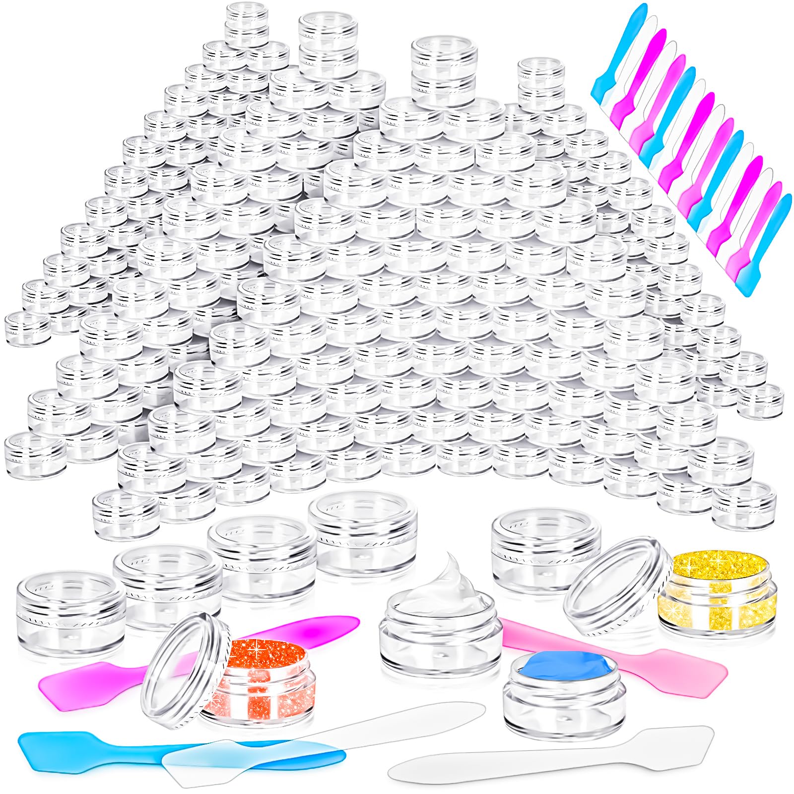 MotBach 100 Pcs 5g Empty Plastic Containers with Clear Lids,Mini Makeup Sample Containers, Small Sample Pot Jars Round Cosmetic Jars with Mini Spatulas for Liquid Sample Powder Creams Lotions