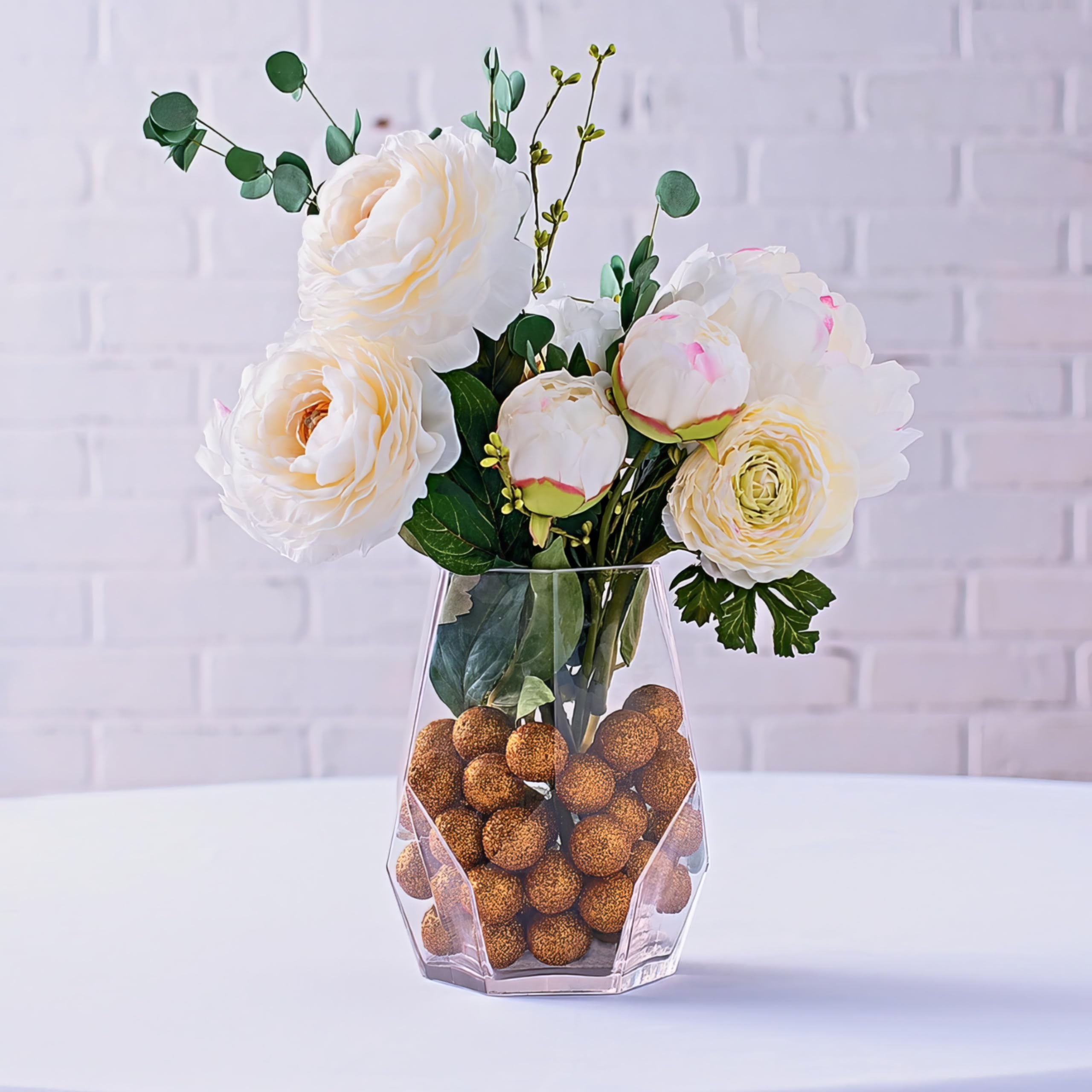 Fun Express Gold Glitter Ball Vase Filler – Elegant Party Décor for Weddings Anniversaries and Special Occasions – Sparkling Gold Accent for Centerpieces Flower Arrangements & More – 40 Pieces