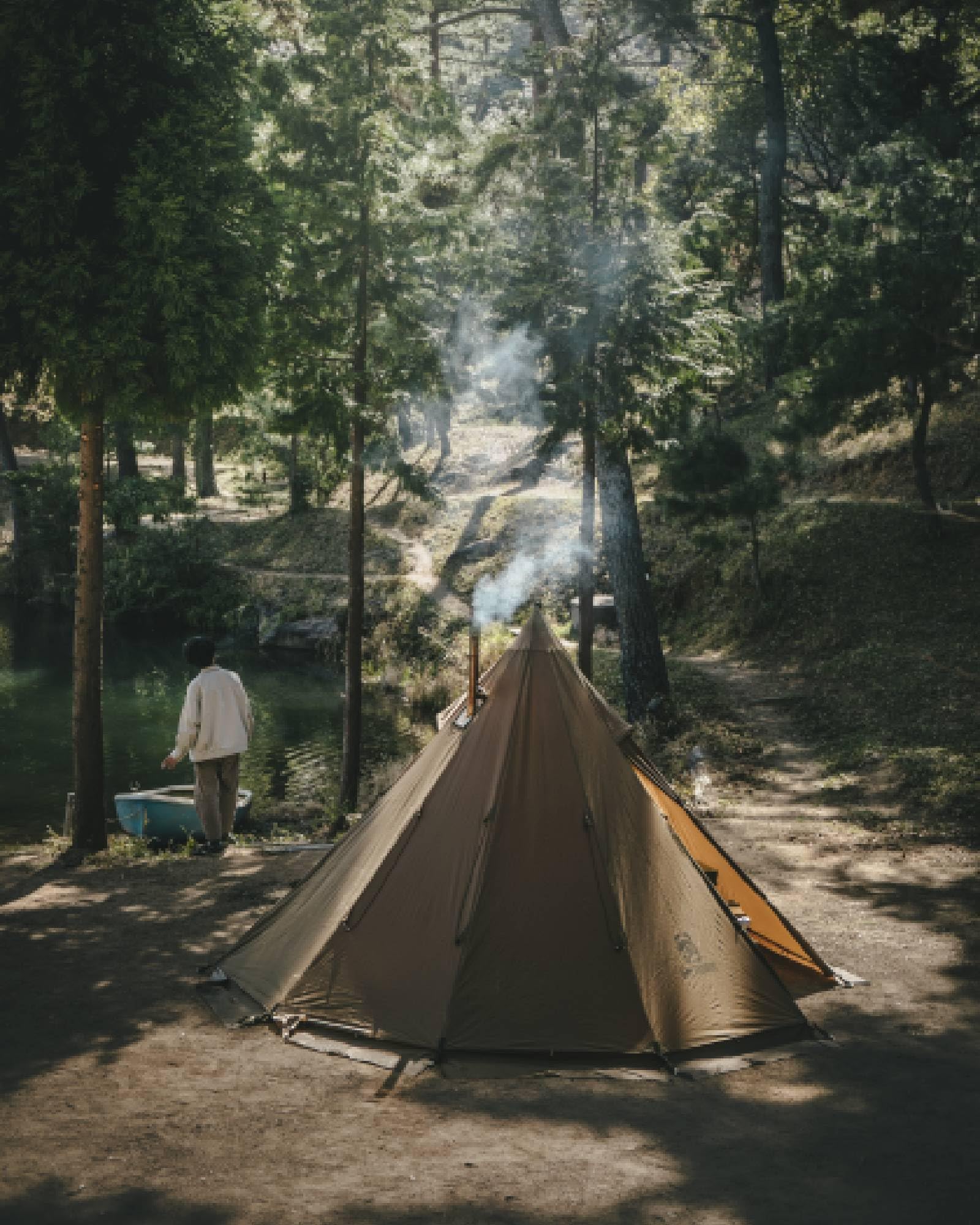 OneTigris Namiot tipi namiot kalenicowy dla 4-6 osób, namiot piramidowy z drążkiem namiotowym, 4 dekady, 3000 mm słupa wody, do użytku na zewnątrz, na kemping, wędrówki, trekking