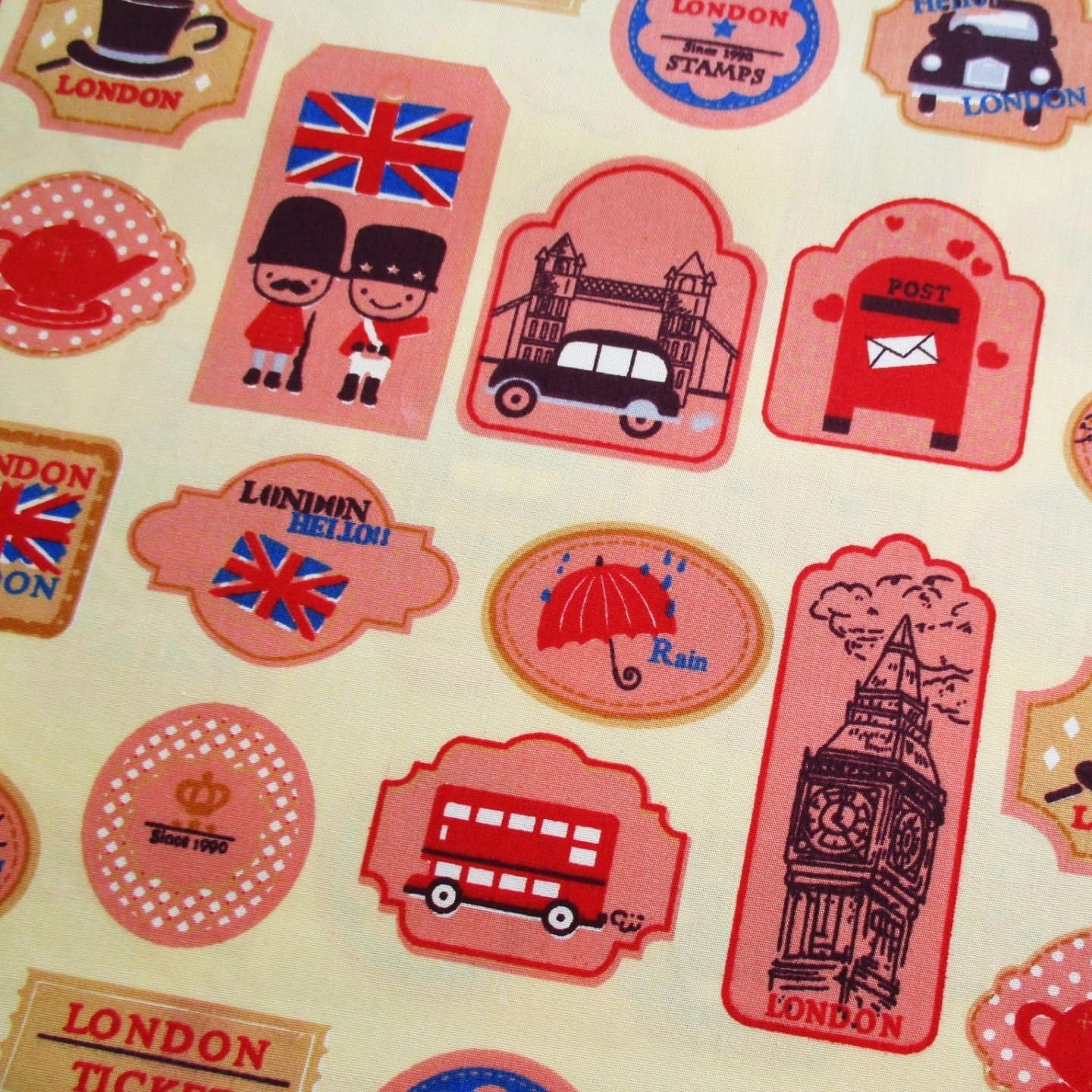 England Travel Oxford Britain United Kingdom Union Jack Big Ben London on Light Yellow Fabric 36 by 36-Inch Wide (1 Yard) (CT676)