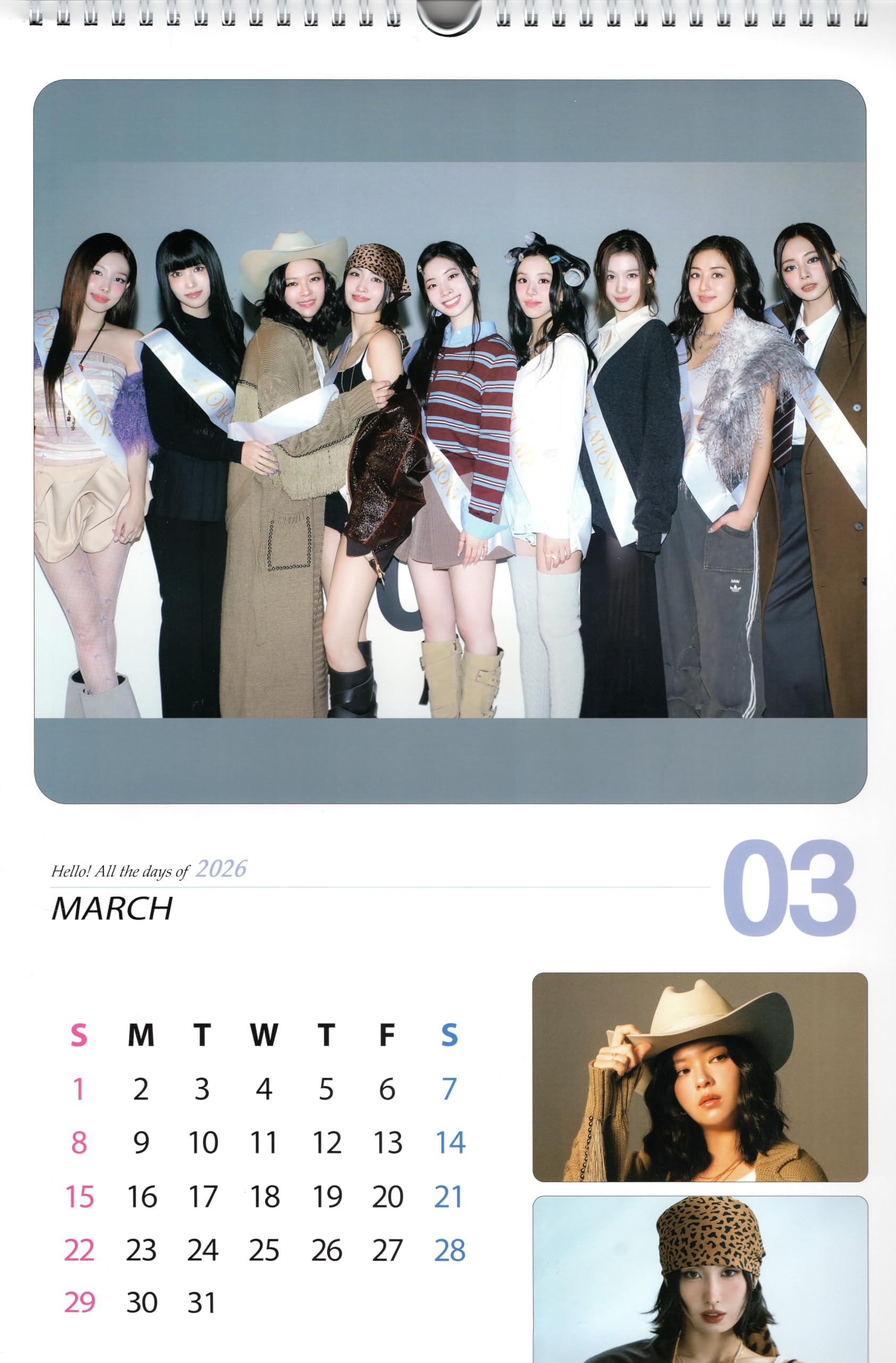 Amazon.co.jp: TWICE トゥワイス グッズ 大判 壁掛け カレンダー 2026