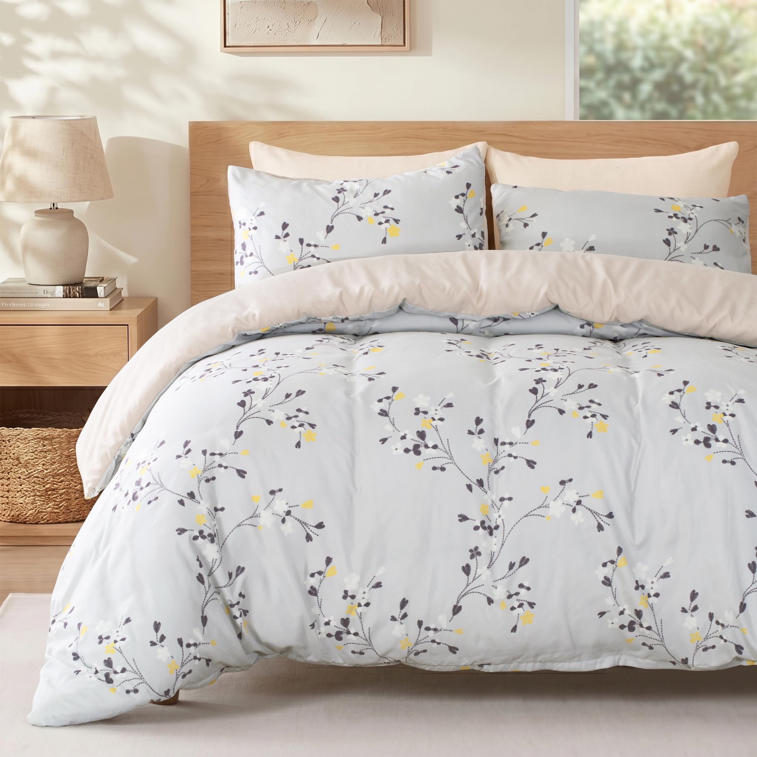 Exclusivo Mezcla Soft Floral Single Duvet Cover Set with Pillowcase