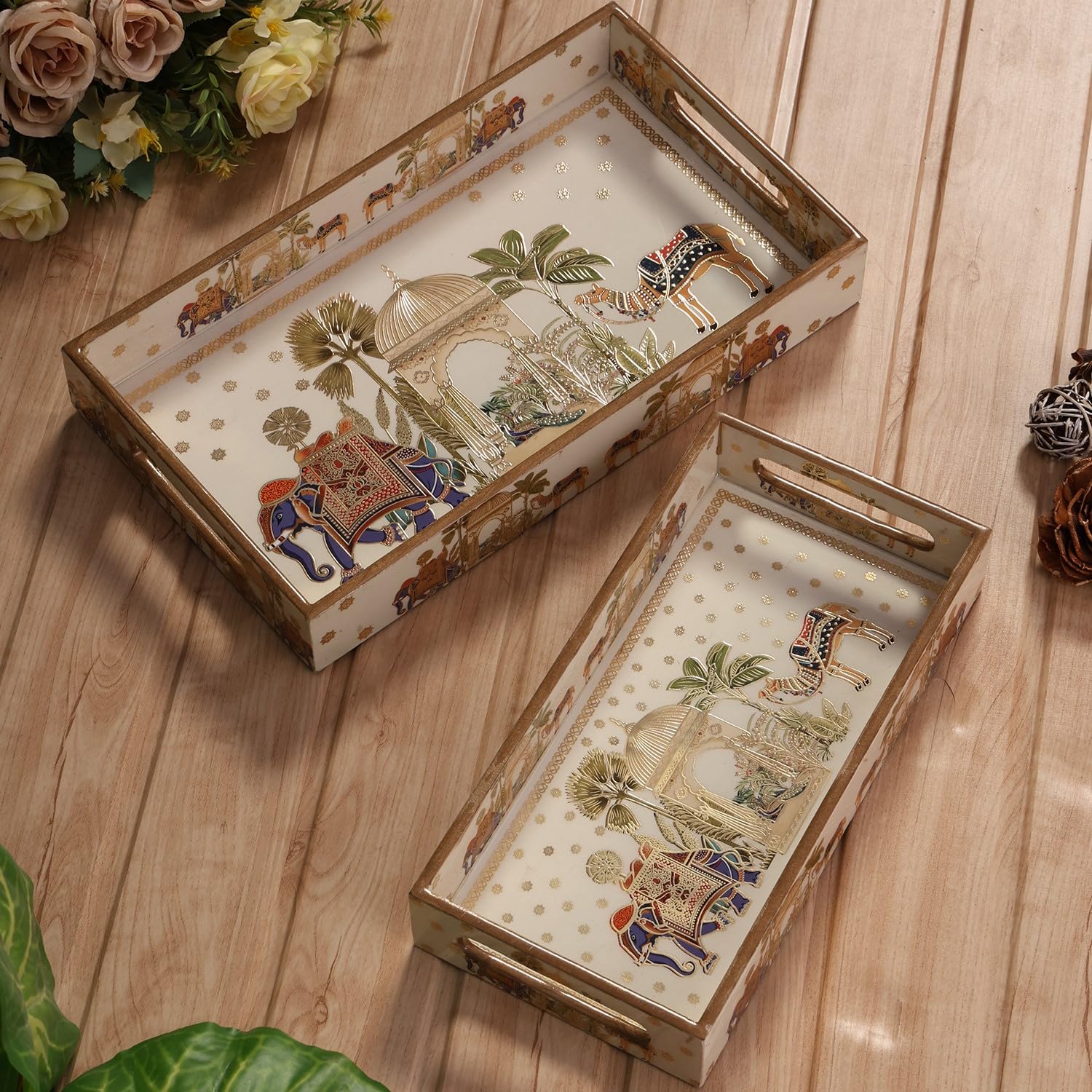 Bandeja de madera para servir con grabado dorado | Juego de 2 | Tamaño: 14 x 8 pulgadas y 12 x 6 pulgadas | Revestimiento esmaltado impermeable | Rectangular | Bandejas decorativas |