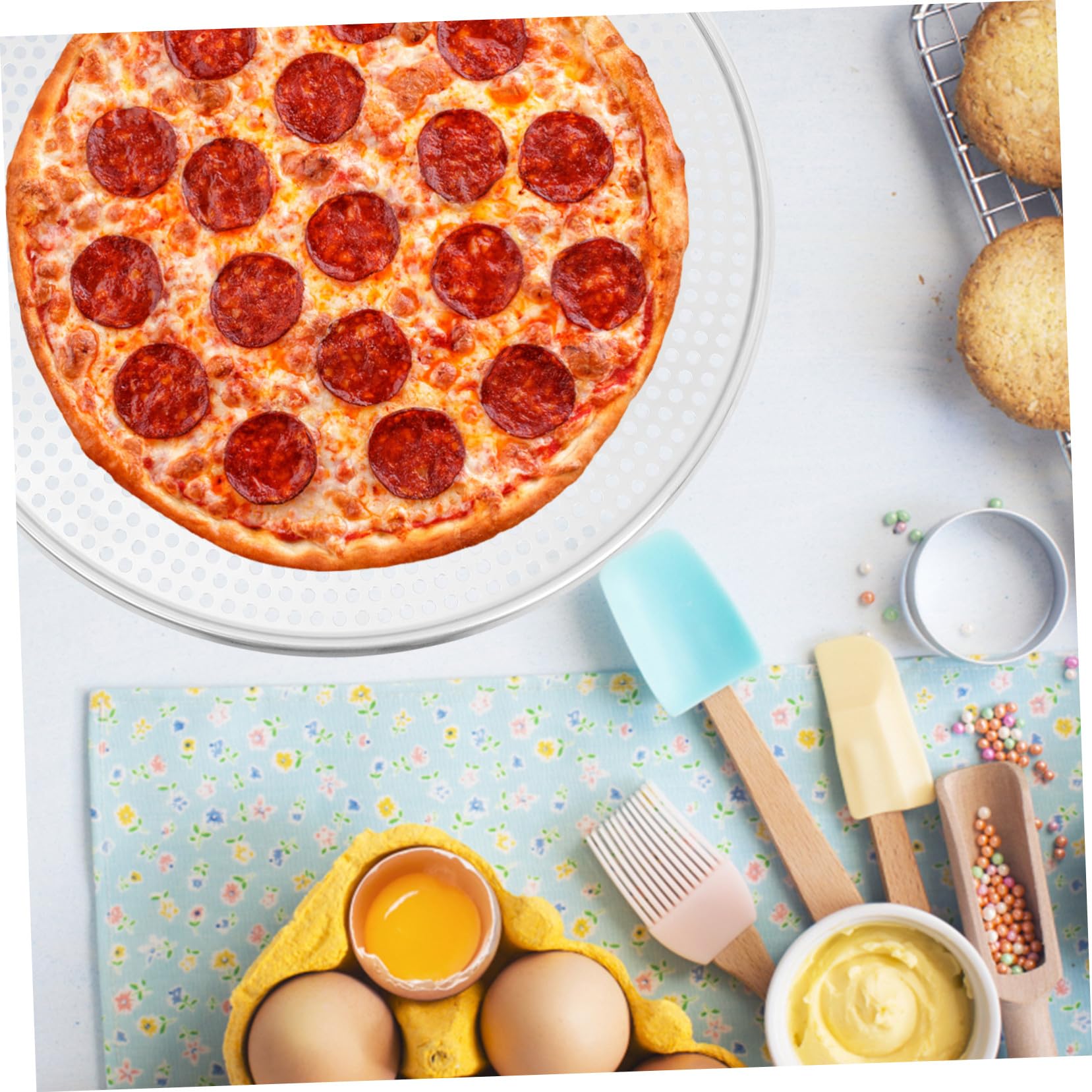Cabilock Pizza Backblech Aus Aluminium Mit Löchern Für Ofen Runde Pizzaplatte Als Backform Wiederverwendbar Leicht Zu Reinigen Verschleißfest Für Backzubehör