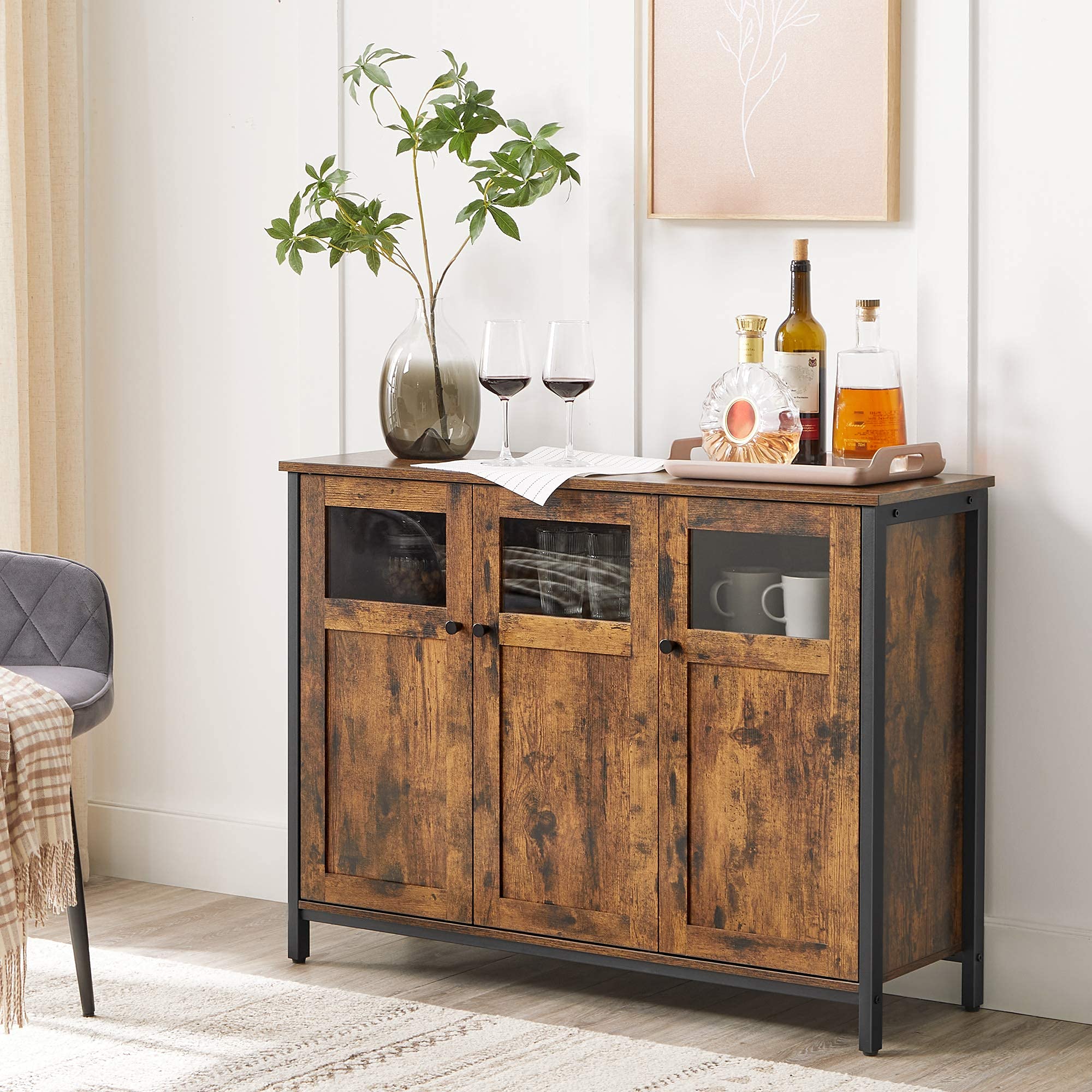 VASAGLE Aramrio de Almacenamiento, Aparador con Puertas de Cristal, para Comedor, Salón, Cocina, Estilo Industrial, Marrón Rústico y Negro Tinta LSC099B01