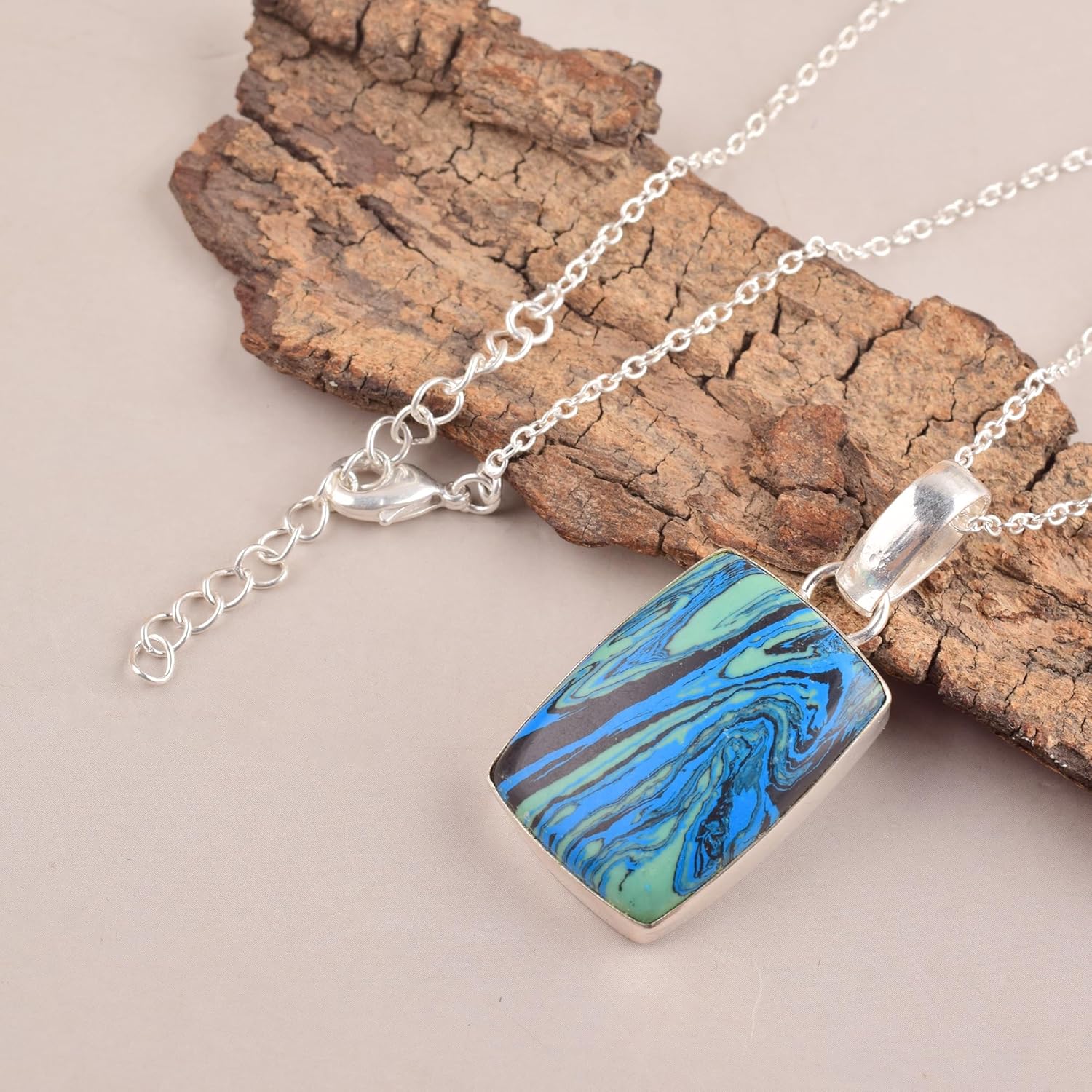 Blue Agate Crystals Pendant Necklace, Unusual Gemstone, Dainty Women Fashion Jewelry, Birthday, Gift for Her, Gemstone Jewelry (blue agate B) - Image 4