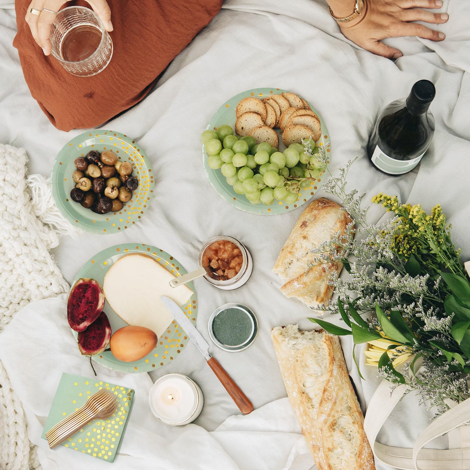 WYQJHKV Sage Green Plates and Napkins Party Supplies,Sage Green Paper Plates,Sage Green and Gold Party Plates for Wedding(Serve 25 Guests)