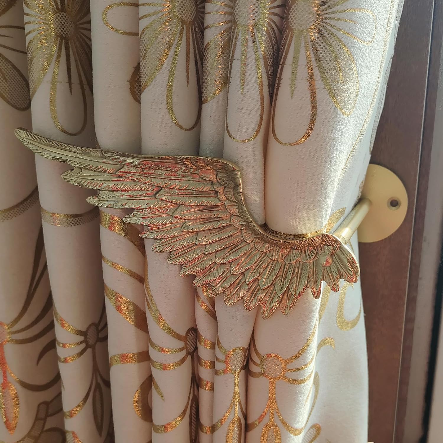 Brass Gold Curtain Holdbacks Decorative Swags for Wall, Vintage Decorative Wing Shaped Curtain Tiebacks for Drapes,Wall Mounted Curtain Holders for Window Curtain (Right)