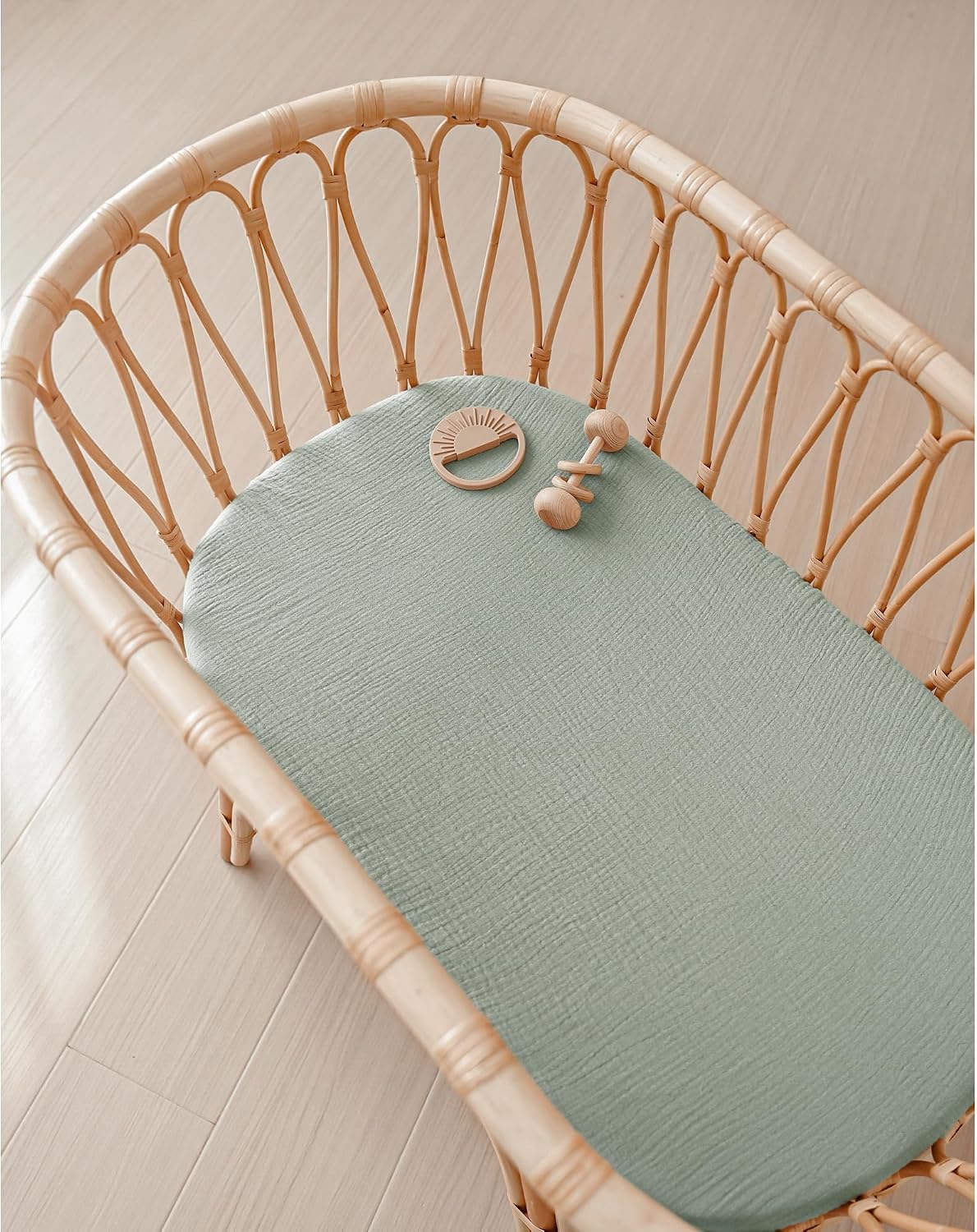 Konssy 2 Pack Muslin Bassinet Sheets for Baby Girls Boys, 32"x16" image 5