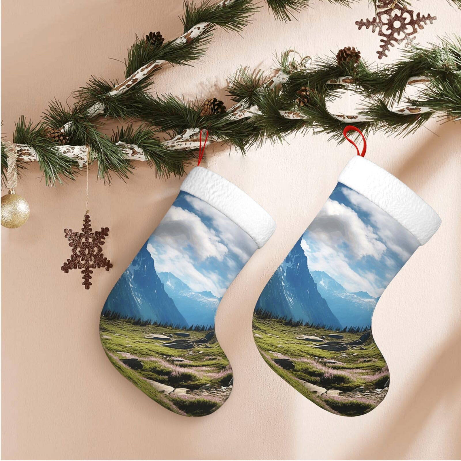 Mountains Christmas Stockings Velvet Xmas Fireplace Hanging Stocking with Plush Cuff Rustic Christmas Santa Stockings for Home Christmas Decorations Party Favor Supplies