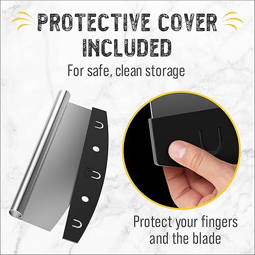 Miniatura 7 de Checkered Chef Balancín de cortador de pizza cuchillo Mezzaluna de 16 pulgadas con cubierta de cuchilla cortador y raspador de pizza