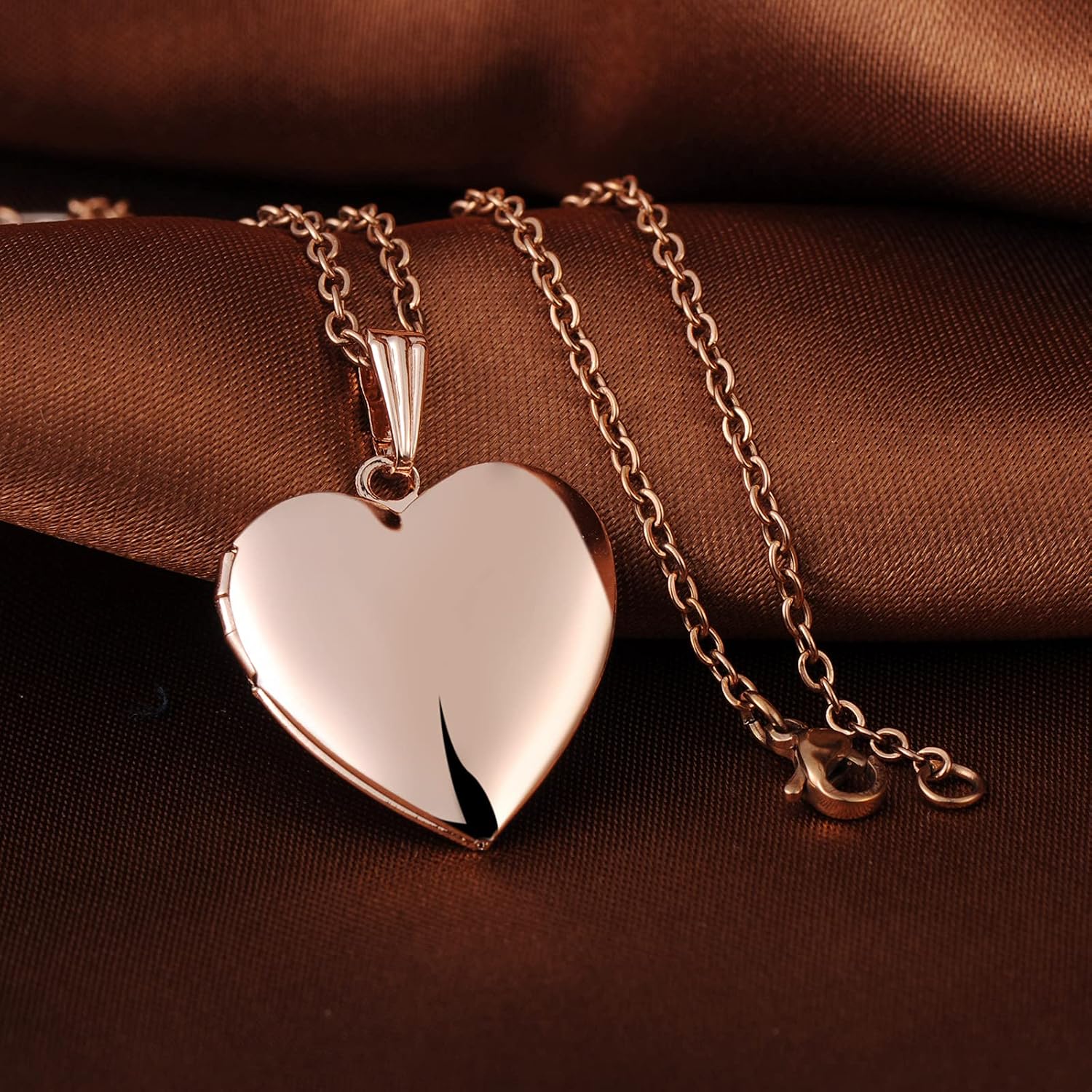 MicVivien Rose Gold Personalized Heart Locket Picture Necklace Stainless Steel Memory Photo Heart Pendant Necklace with Butterfly/Tree of Life/Plain Pattern - Image 4