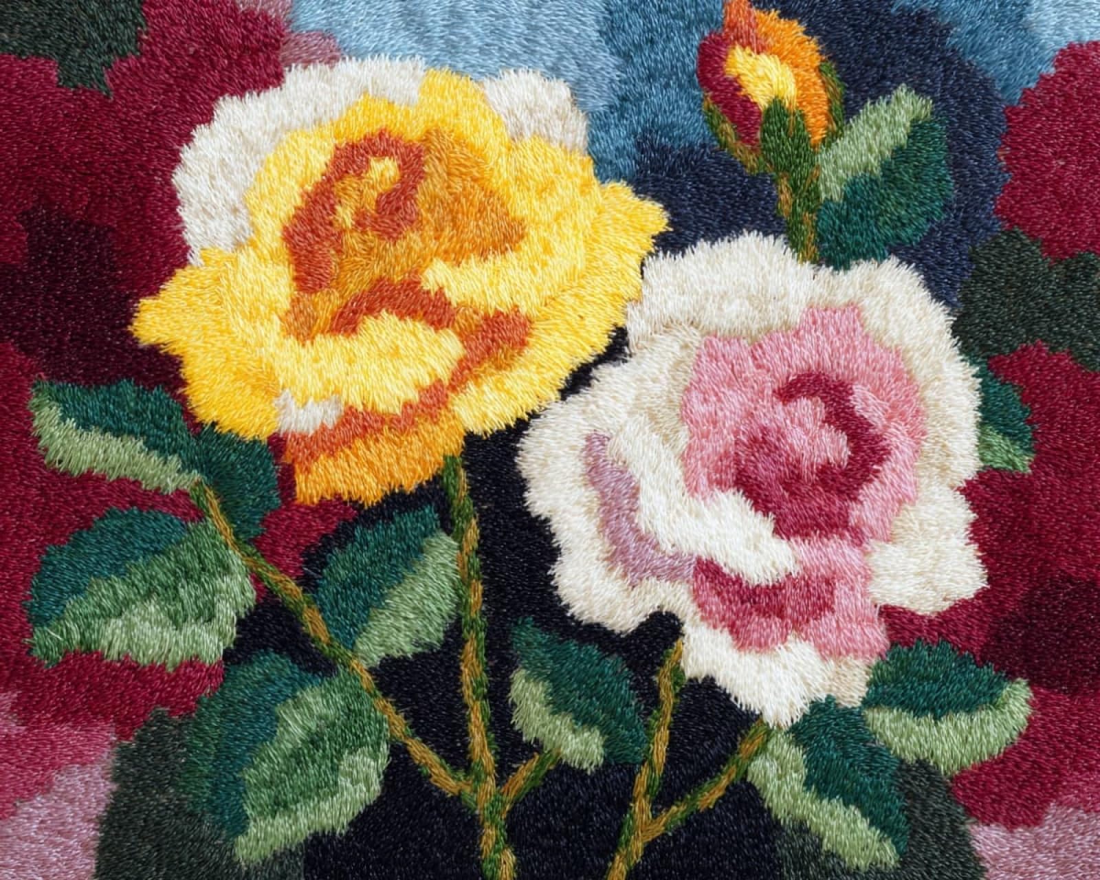 Wallphantom Latch Hook Rug Kits for Adults Beginners,Beautiful Roses,Latch Hook Kits for Bedroom,Living Cushion Adult Craft Gifts,52x38cm