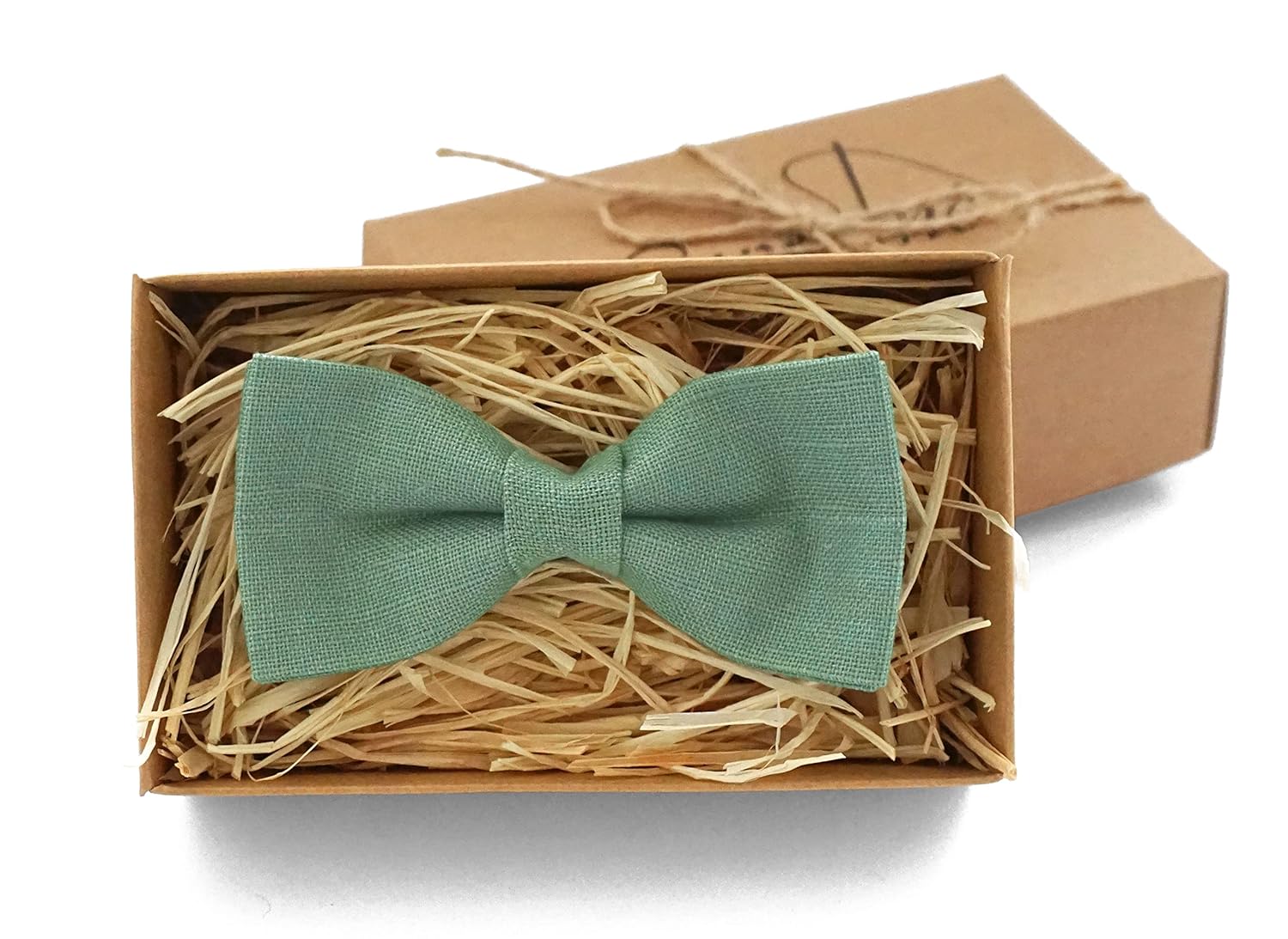 Sage green bow tie Sage green linen tie Pale green bow tie