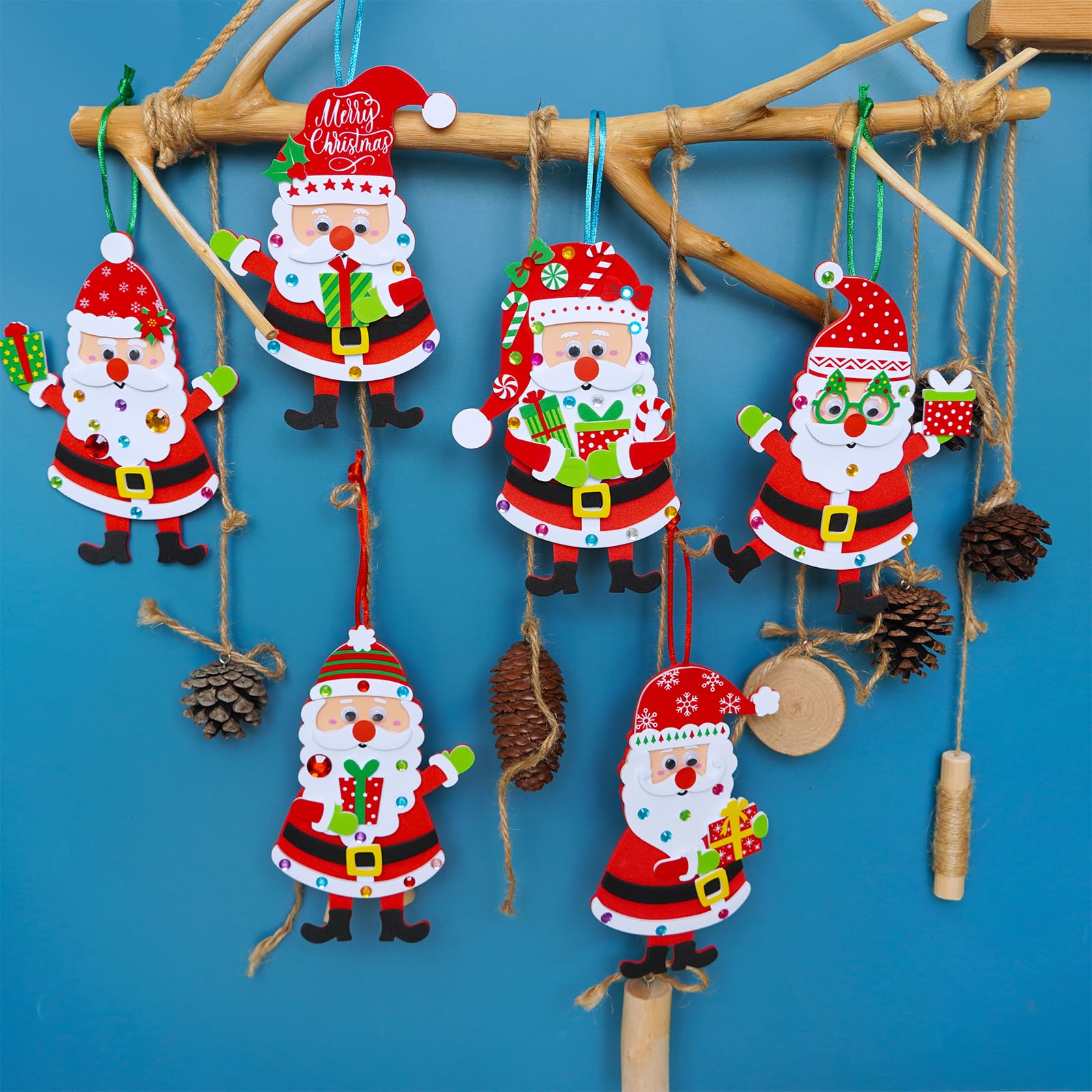 75 Easy Christmas Crafts to DIY This Holiday Season