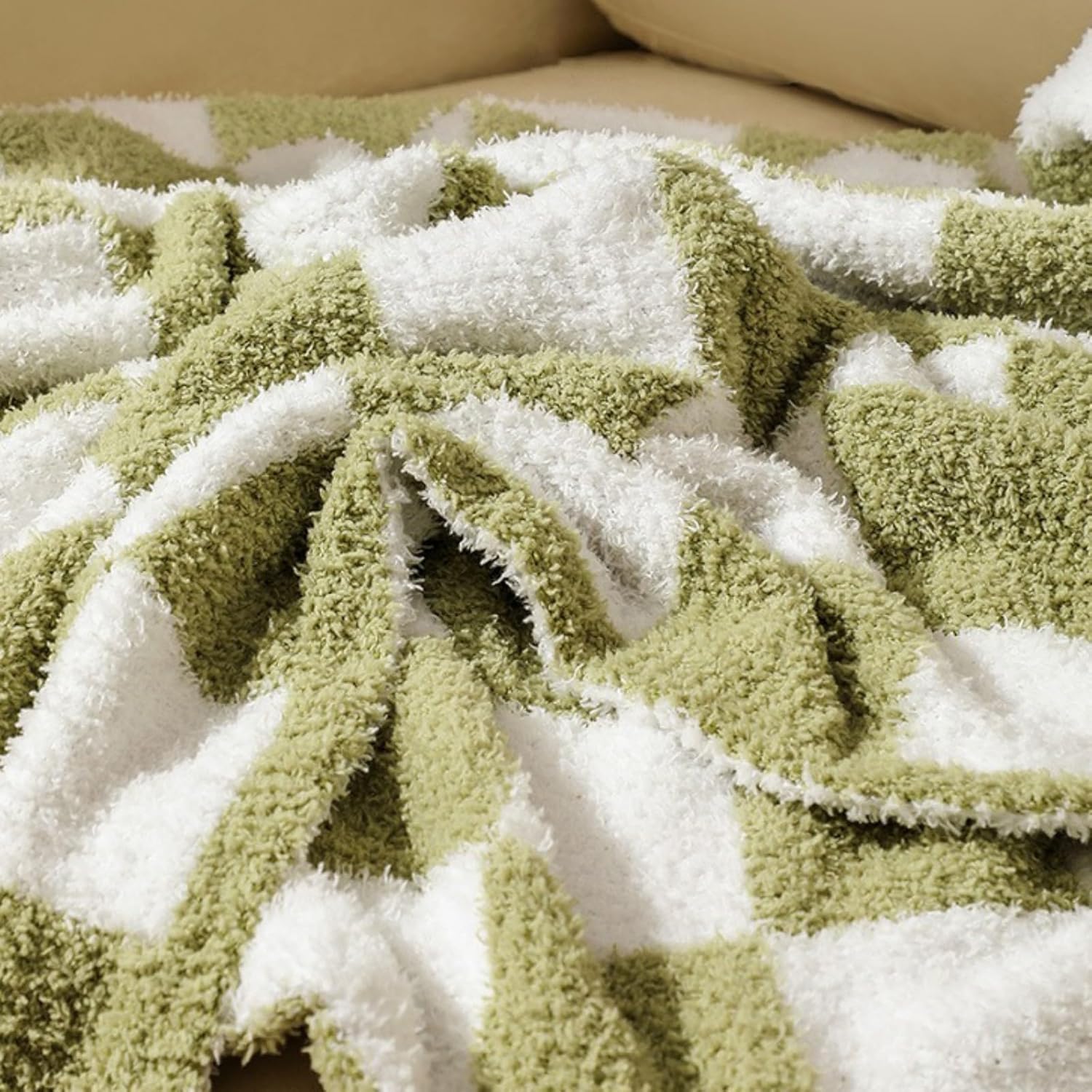 Soft Checkered Throw Blanket, Ultra Cozy Knit Throw Blanket Fluffy Fuzzy Reversible Checkerboard Blanket for Travel Couch Sofa Bed Decor, 51x63 inches, Sage Green