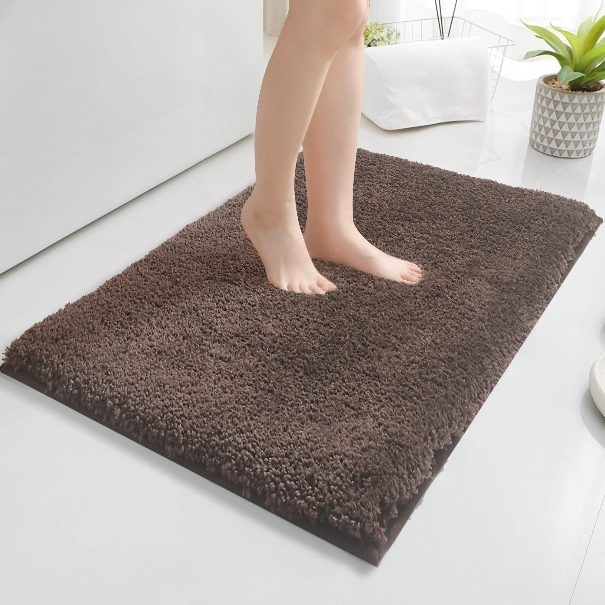 Baahrnom Microfibre Bath Mat 50x80 CM, Bathroom Mat Non Slip, Machine Washable Bathroom Rug Absorbent for Your Bath, Shower or Toilet — image 1