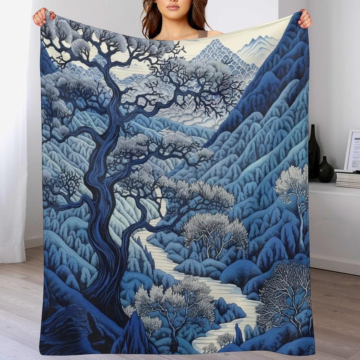 ArogGeld Indigo Blue and White Indigo Scenic Soft Luxury Flannel Blanket Asian Dynasty Royal Blue Chinoiserie Warm Throw Blanket for Camping and Travel for Winter 70x80in