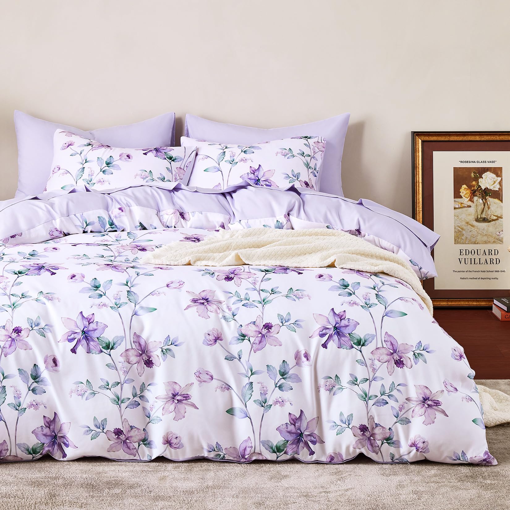 Wake In Cloud - Floral Comforter Set, Cottagecore Cottage Rustic Farmhouse Style with Botanical Flowers and Leaves Pattern, Soft Lightweight Bedding, 3-Piece, Purple White, Twin/Twin XL Size