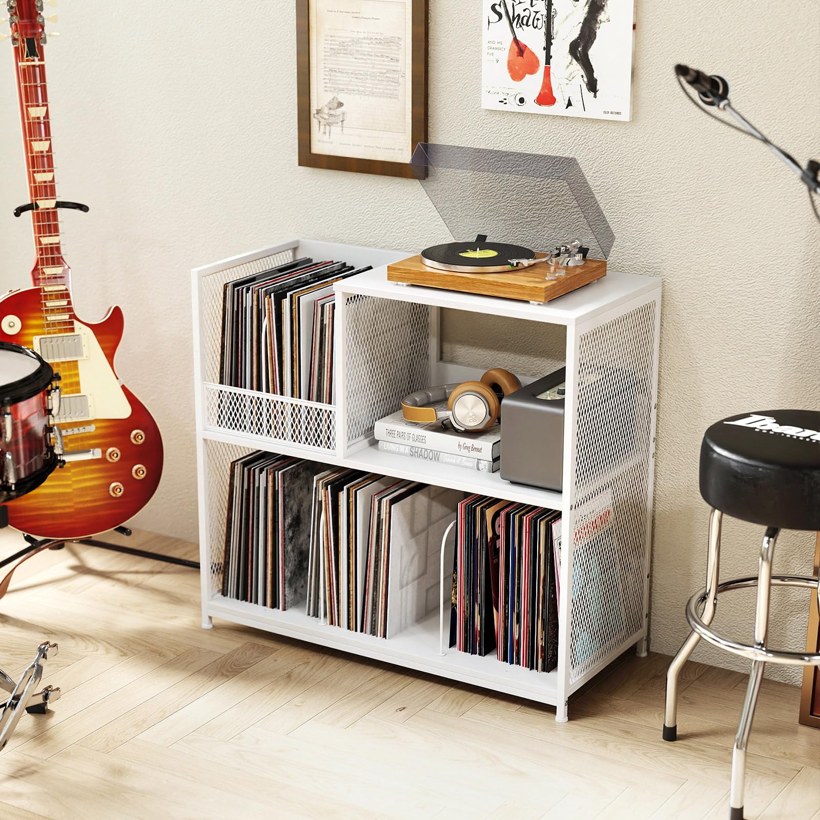 KOMFOTTEU Support de Disque Vinyle pour 300 Albums, Meuble Platine 3 Niveaux avec 3 Séparateurs Amovibles, Meuble Tourne-Disque, Pieds réglables, Style Vintage, 83 x 36 x 76,5 cm (Blanc)