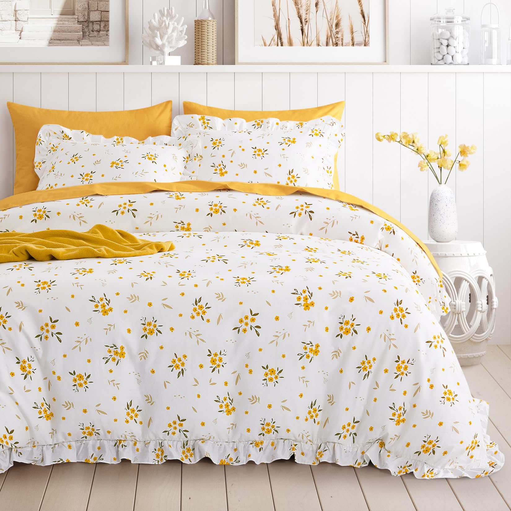 Wake In Cloud - Floral Comforter Queen, 100% Cotton Fabric Bedding Set, Ruffle Shabby Chic Coquette Cottagecore Yellow Flower on Ivory, 3 Pieces, Queen Size