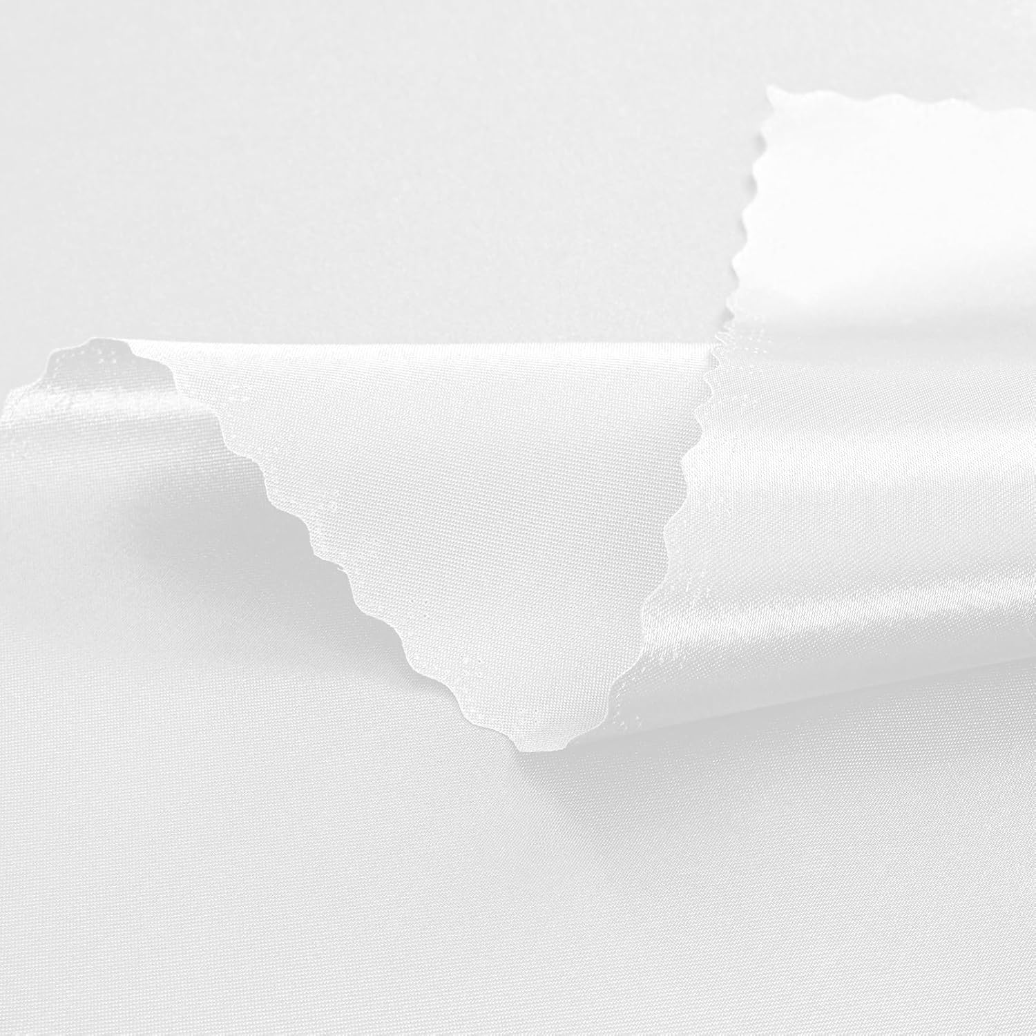 60 Pieces White Satin Napkins 20x20 Inches Satin Cloth Napkins, Square Satin Napkins with Scalloped Edges, Elegant & Silky Table Napkins for Restaurant Banquet Wedding