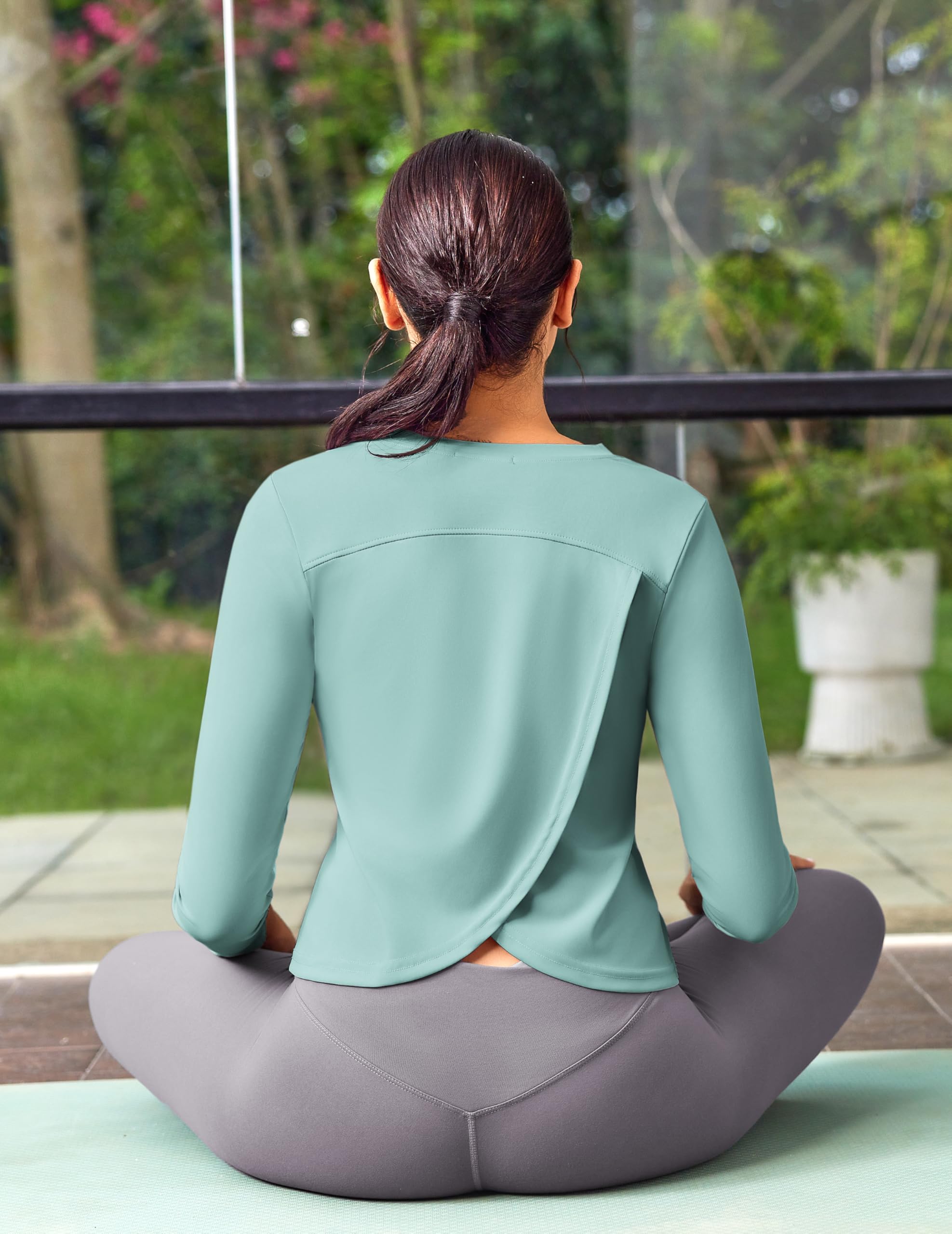 T-Shirt da Palestra da Donna T-Shirt Sportive a Maniche Lunghe Protezione Solare UPF 50+ Camicie da Allenamento Schiena Divisa Corsa Yoga Top Maglietta Traspirante T-Shirt Leggera