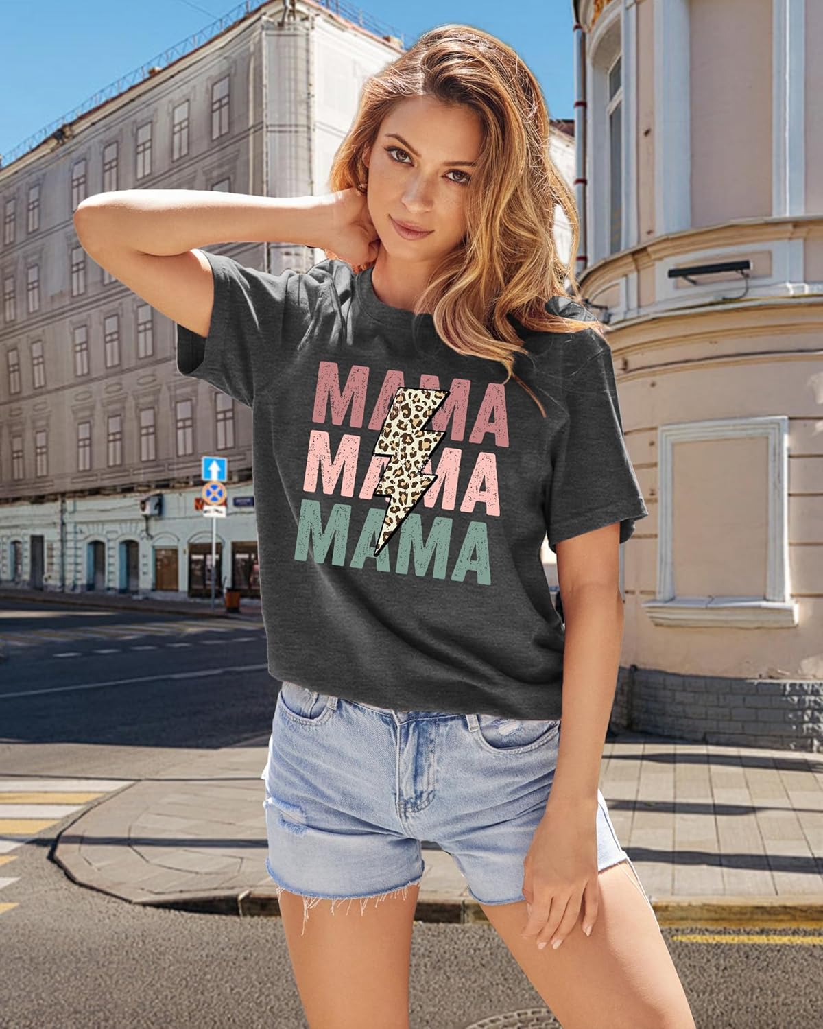 VVNTY Mama Shirts for Women: Retro Mom Leopard Graphic Tee Lightning Mama T-Shirt Casual Mommy Tops - Image 3