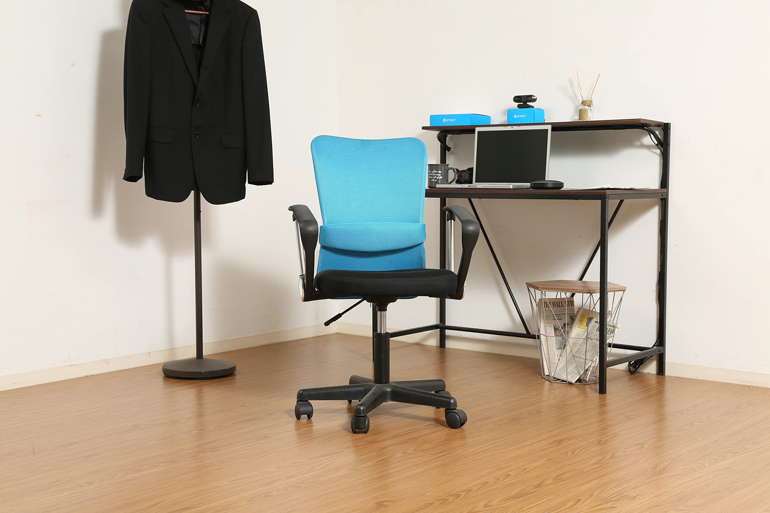 Amazon.co.jp: 不二貿易 オフィスチェア メッシュチェア 肘付き ブルー  