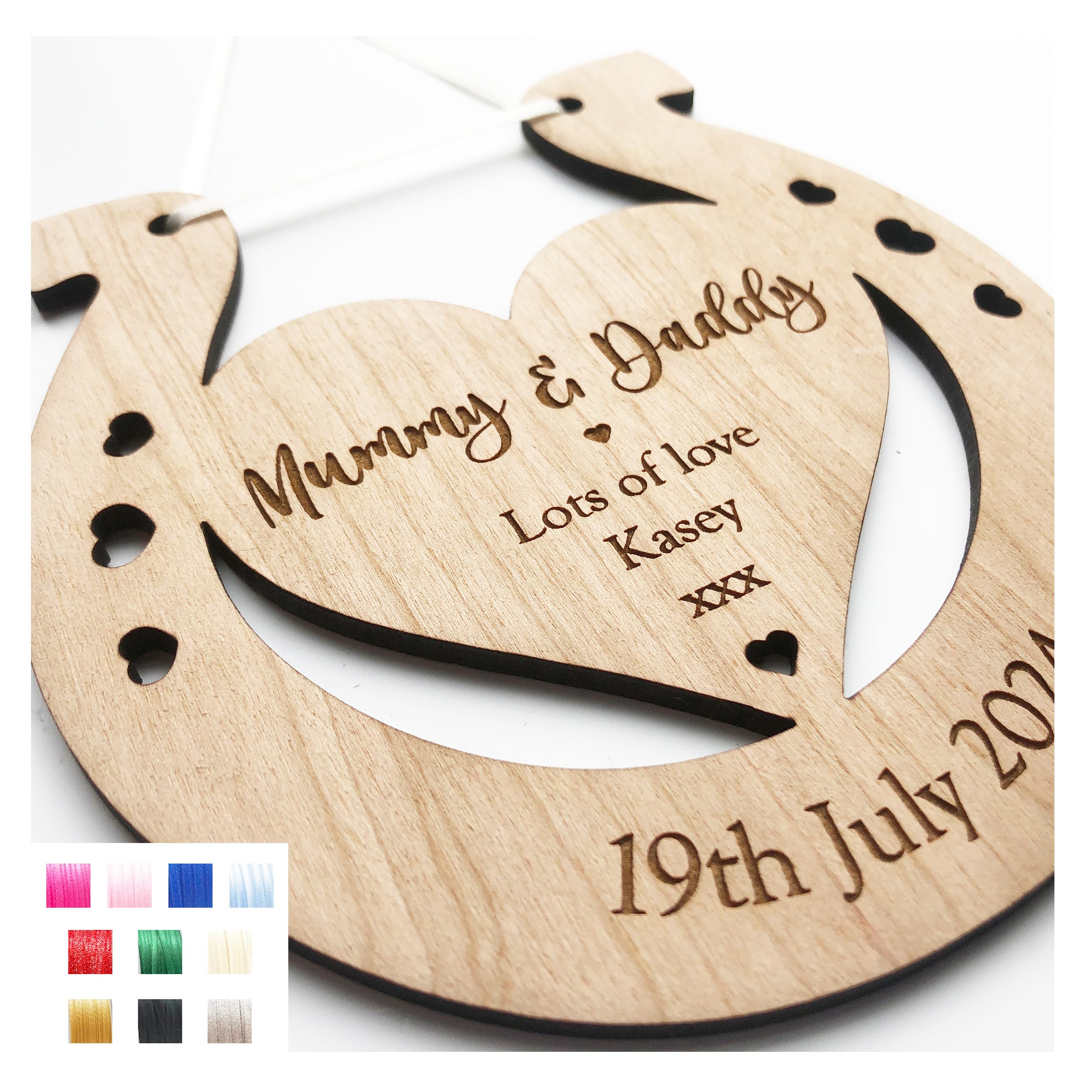 Lovethis** Mummy & Daddy Lucky Wedding Horseshoe Wooden For Wedding Marriage Token Bride And Groom Husband And Wife To Celebrate The Happy Day For Years To Come (Mummy & Daddy)