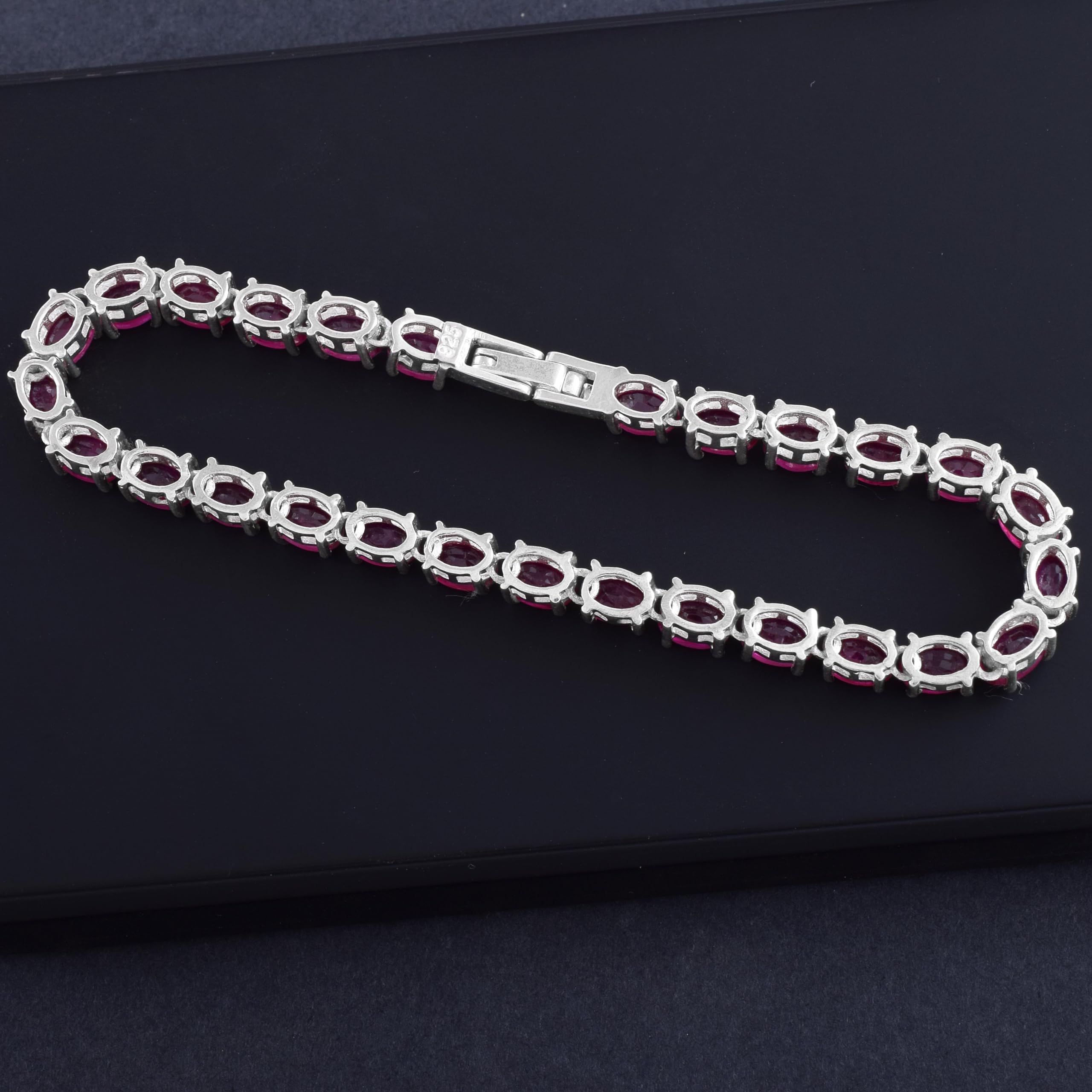 Pulsera de tenis de rubí, piedra natal de julio, 6 x 4 mm, piedras preciosas rojas facetadas ovaladas en blanco chapado en rodio blanco, pulsera clásica con cierre de caja para